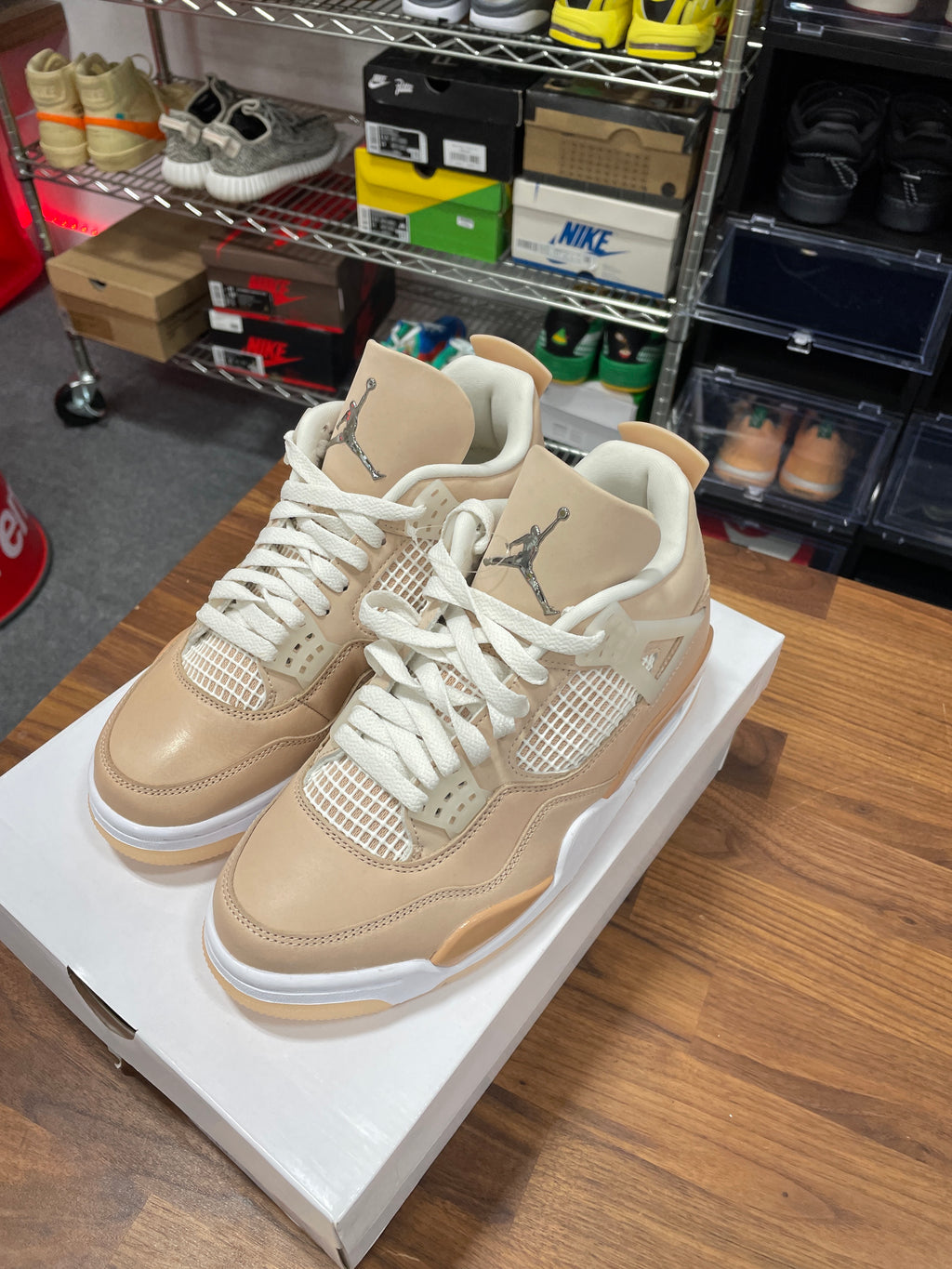Jordan 4 Retro Shimmer (W) 8.5