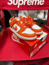 Load image into Gallery viewer, Nike Dunk Low Syracuse (W) Sz 5
