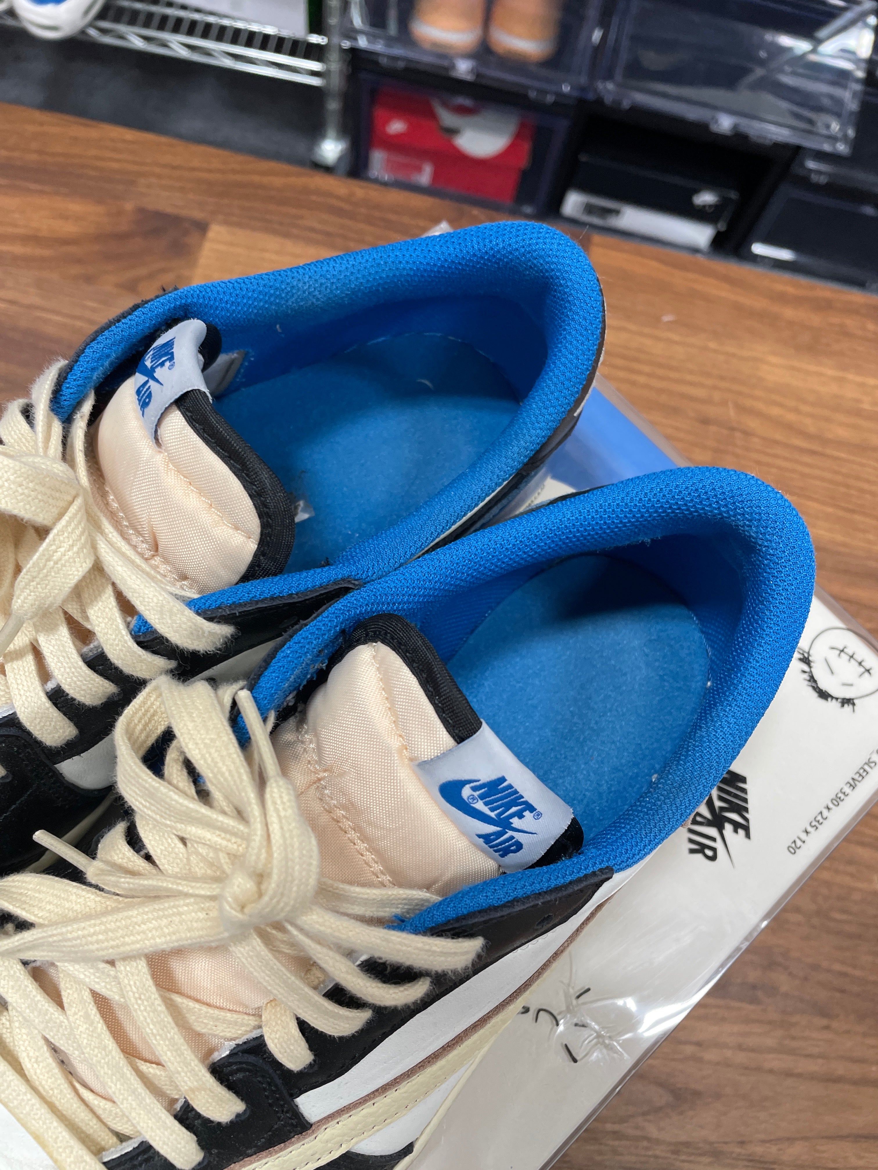 Jordan 1 Low Fragment x Travis Scott Low Sz 11