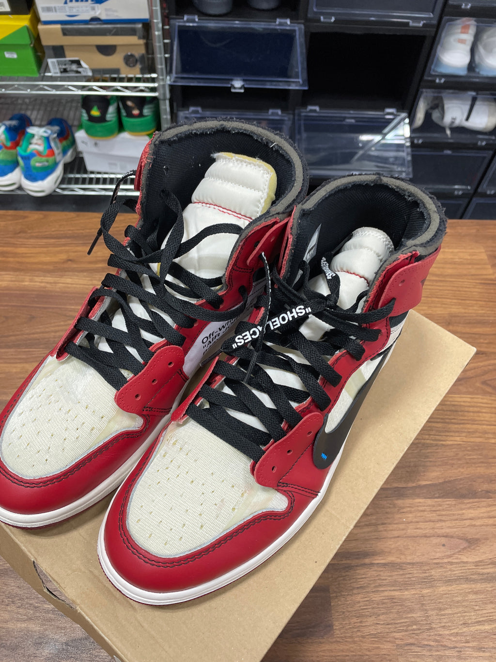 Jordan 1 Retro High Off-White Chicago Sz 10.5