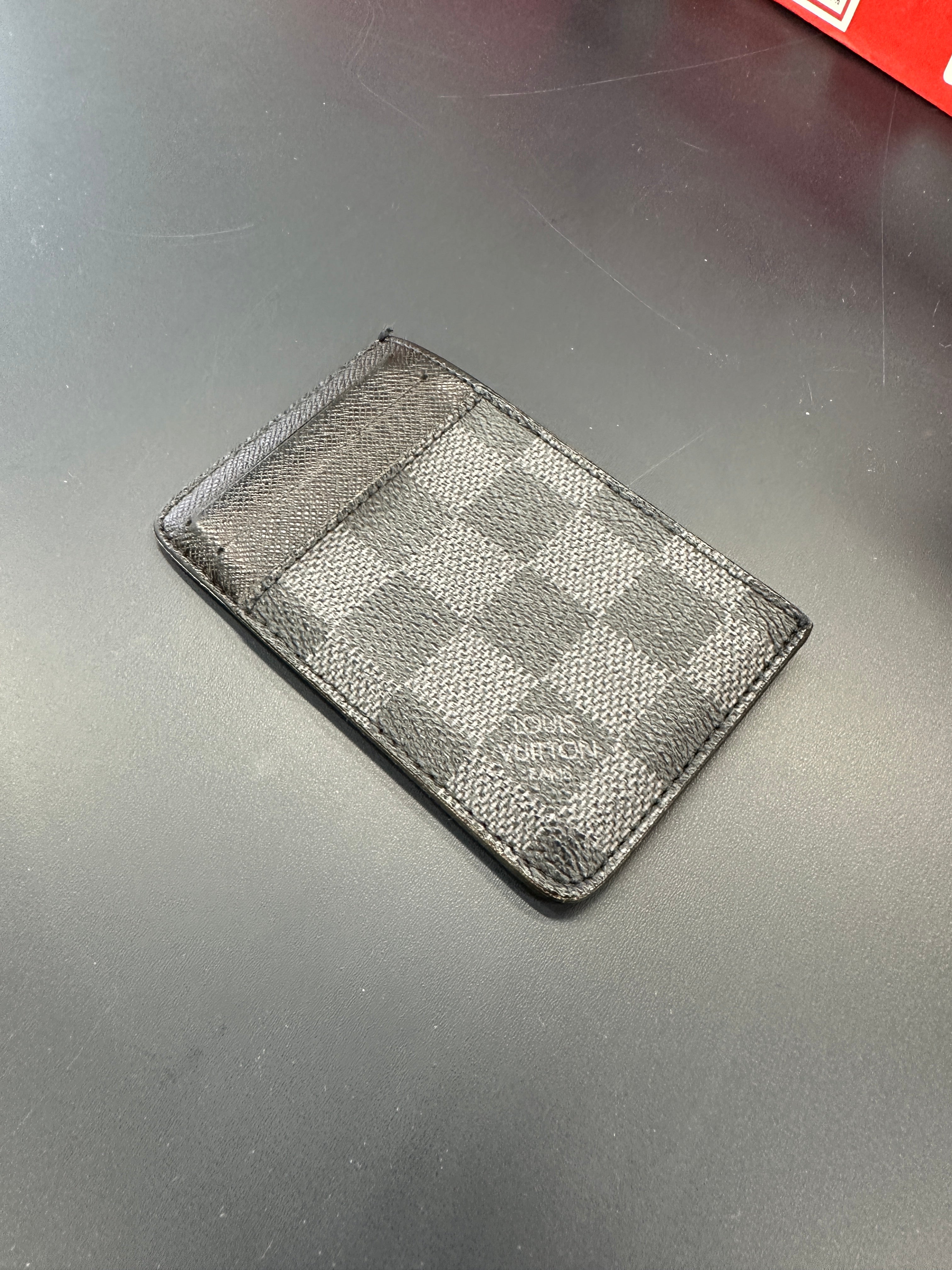 Louis Vuitton Damnier CardHolder