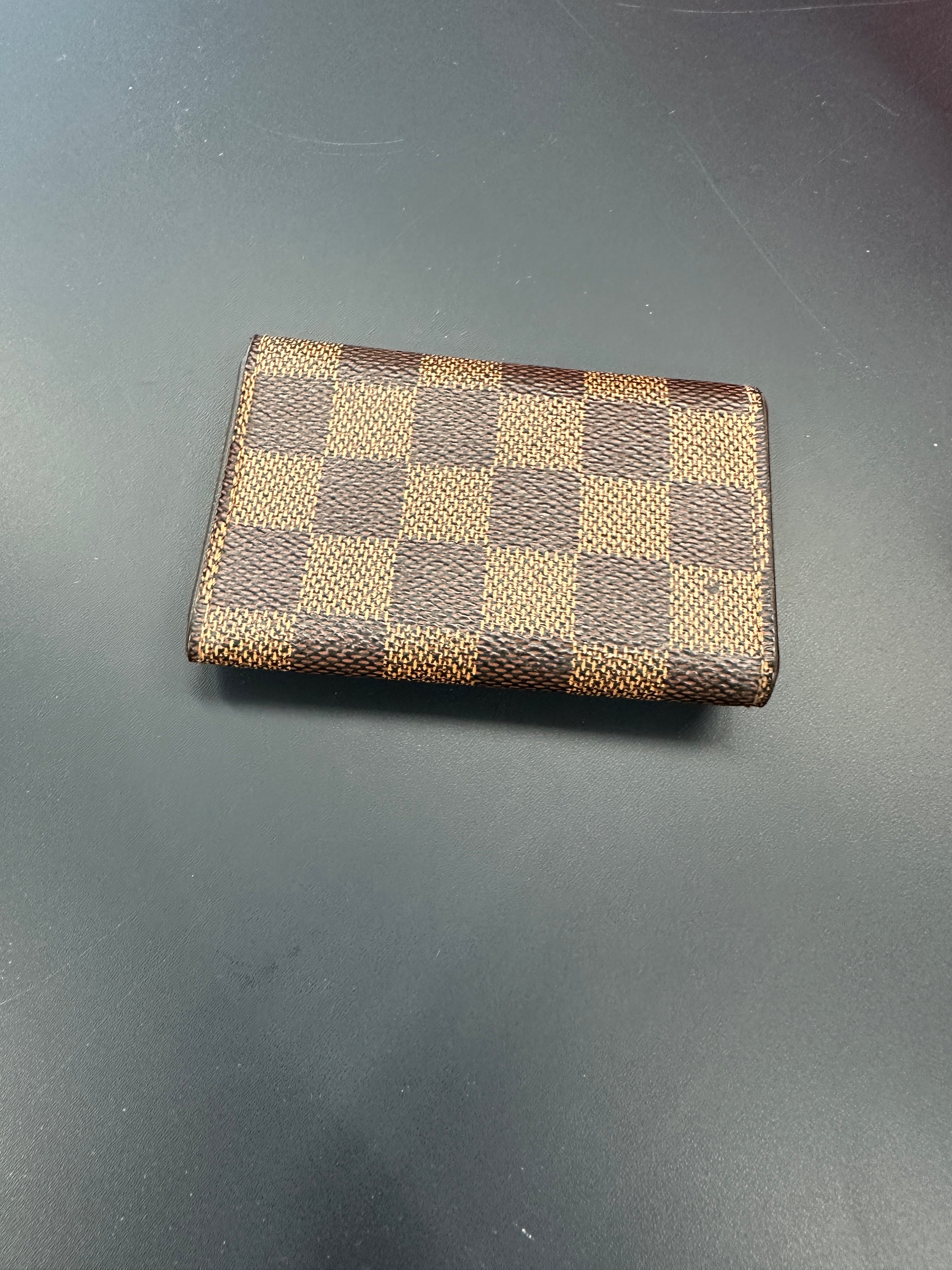 Louis Vuitton Damnier Keycase