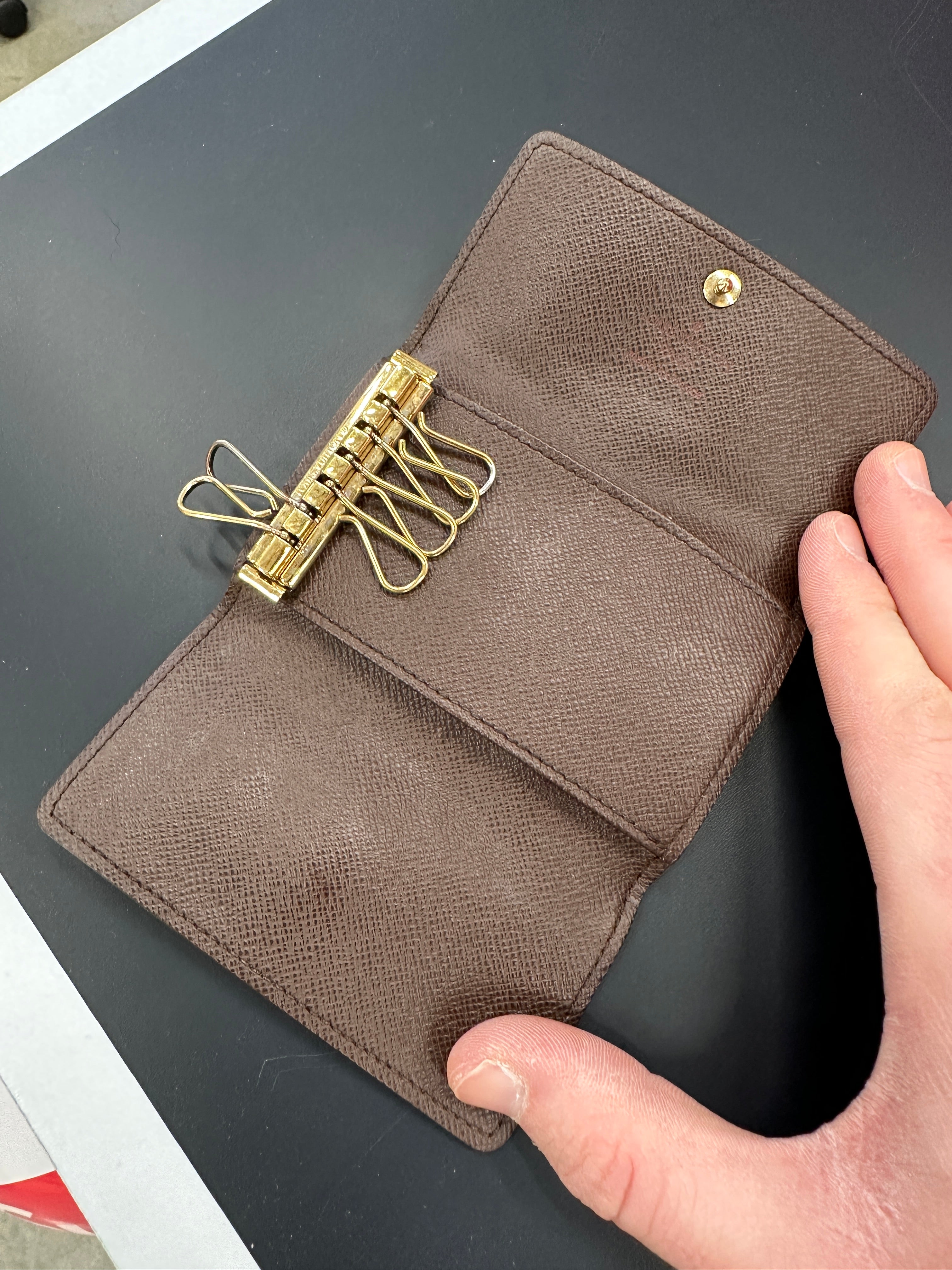 Louis Vuitton Damnier Keycase