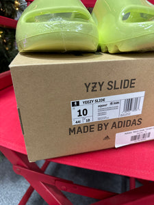 adidas Yeezy Slide Glow Green Sz 10