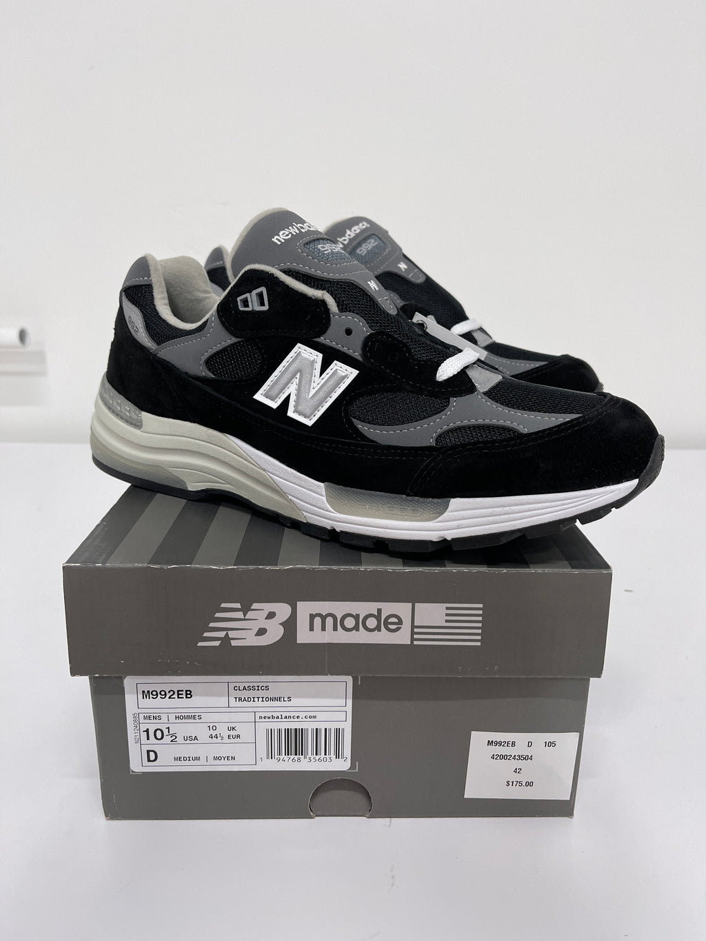 New Balance 992 Black Suede Sz 10.5