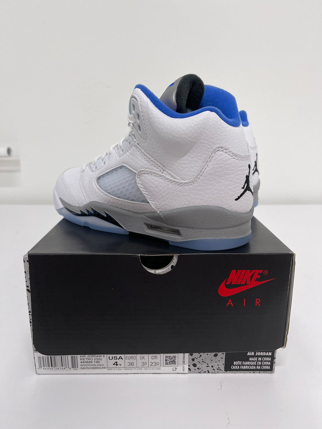 Nike Air Jordan 5 Sz 4y