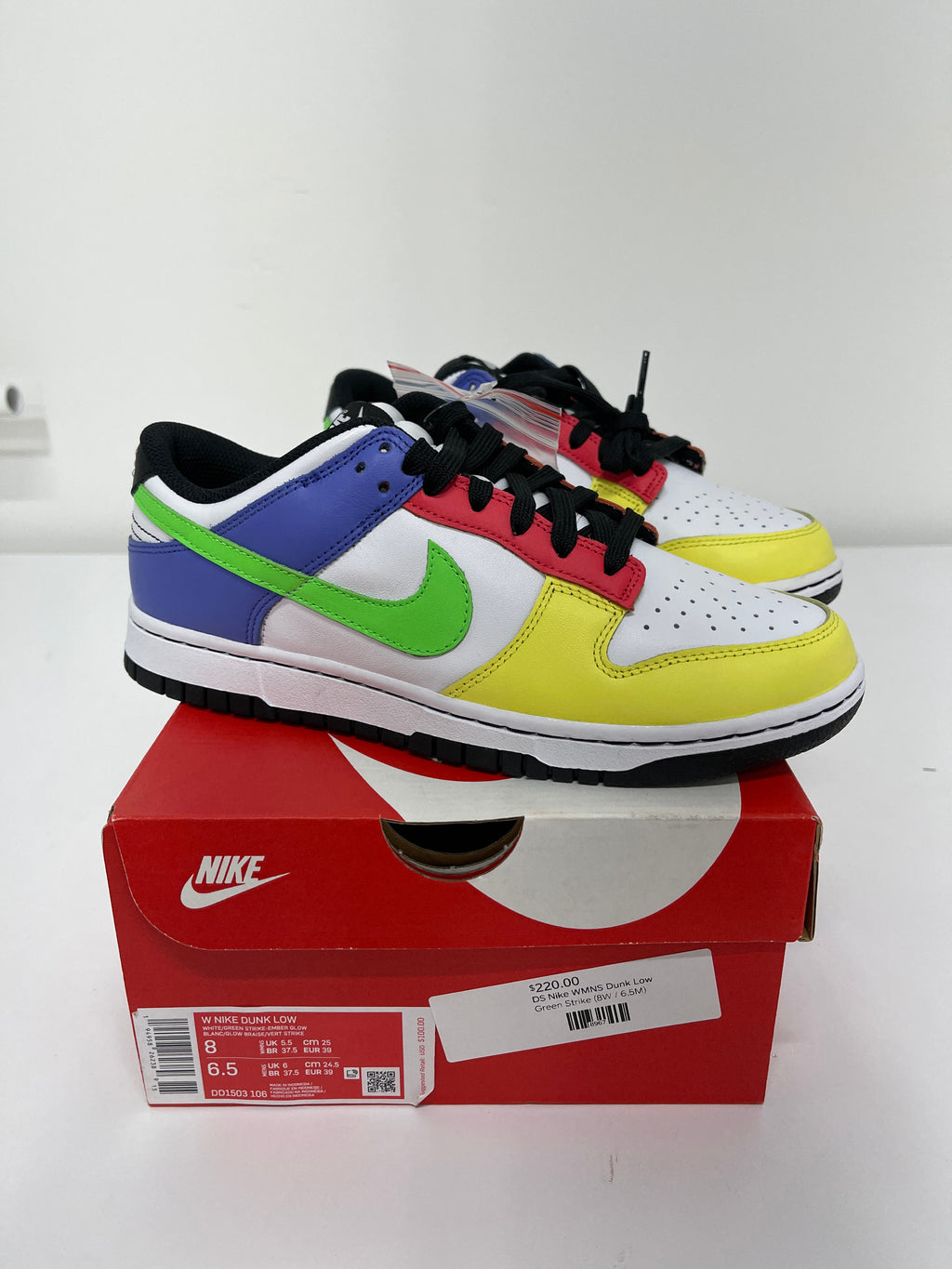 Nike Dunk Low Green Strike Sz W8