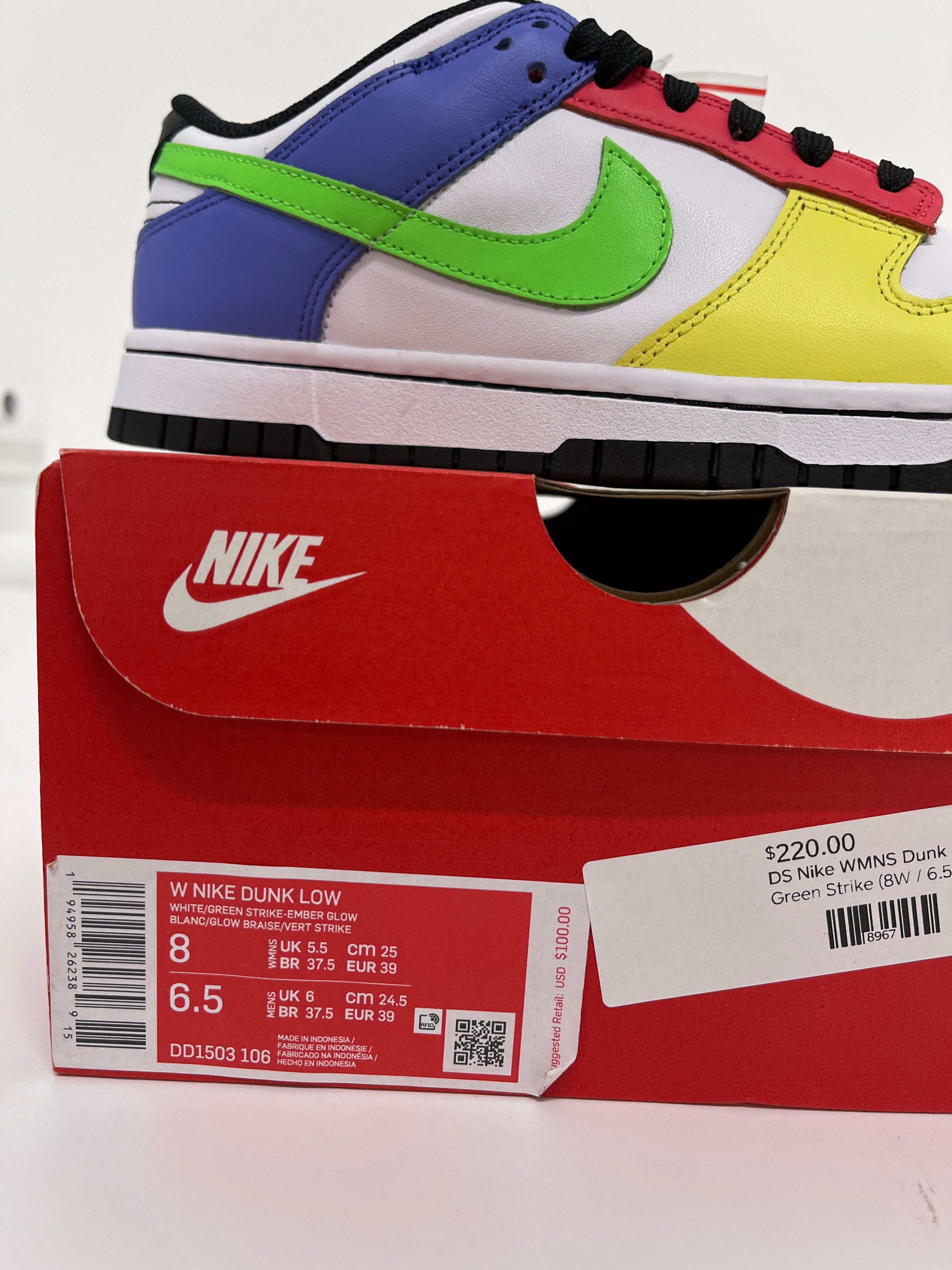 Nike Dunk Low Green Strike Sz W8