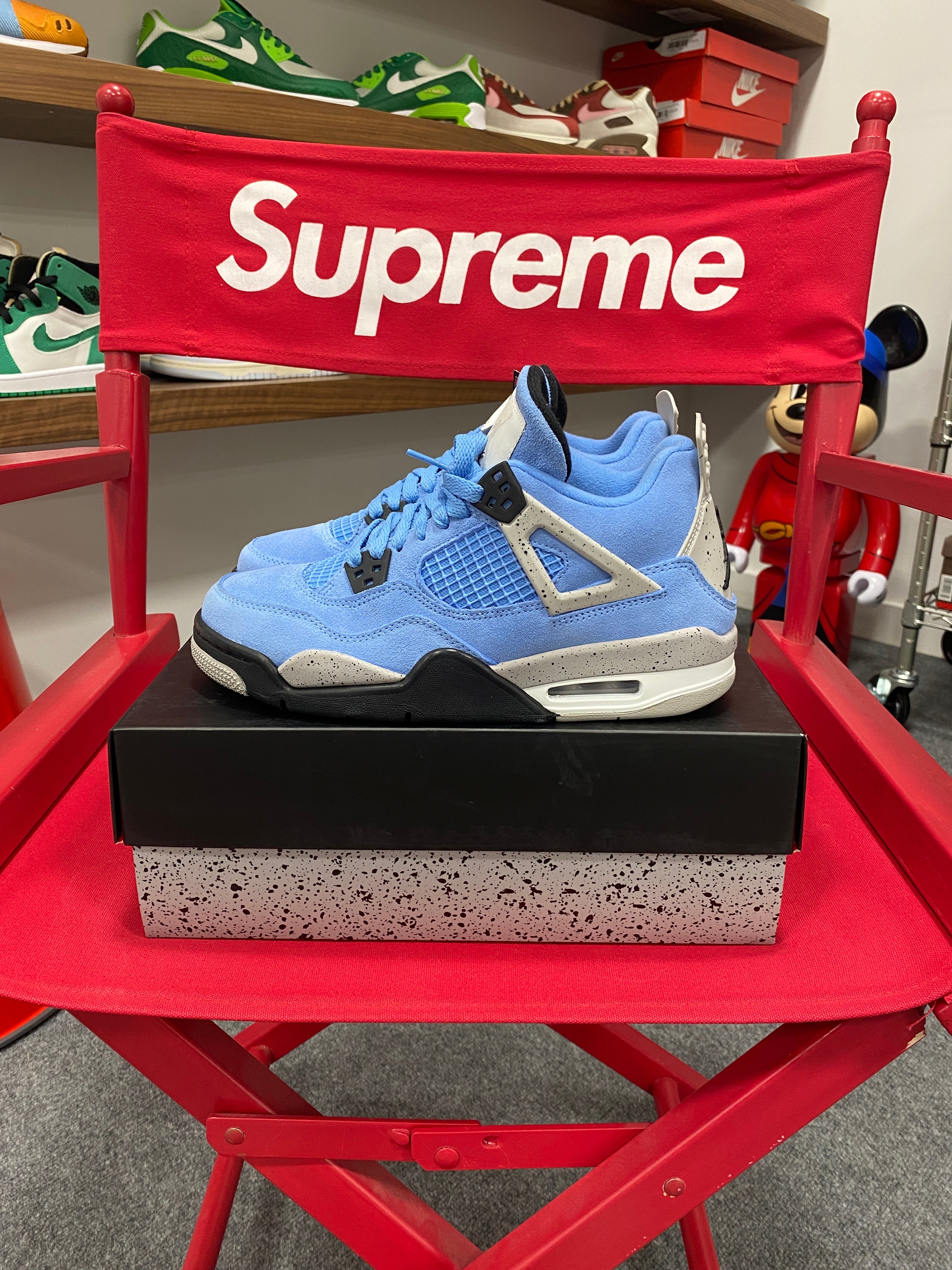 Jordan 4 Retro University Blue Sz 6.5Y