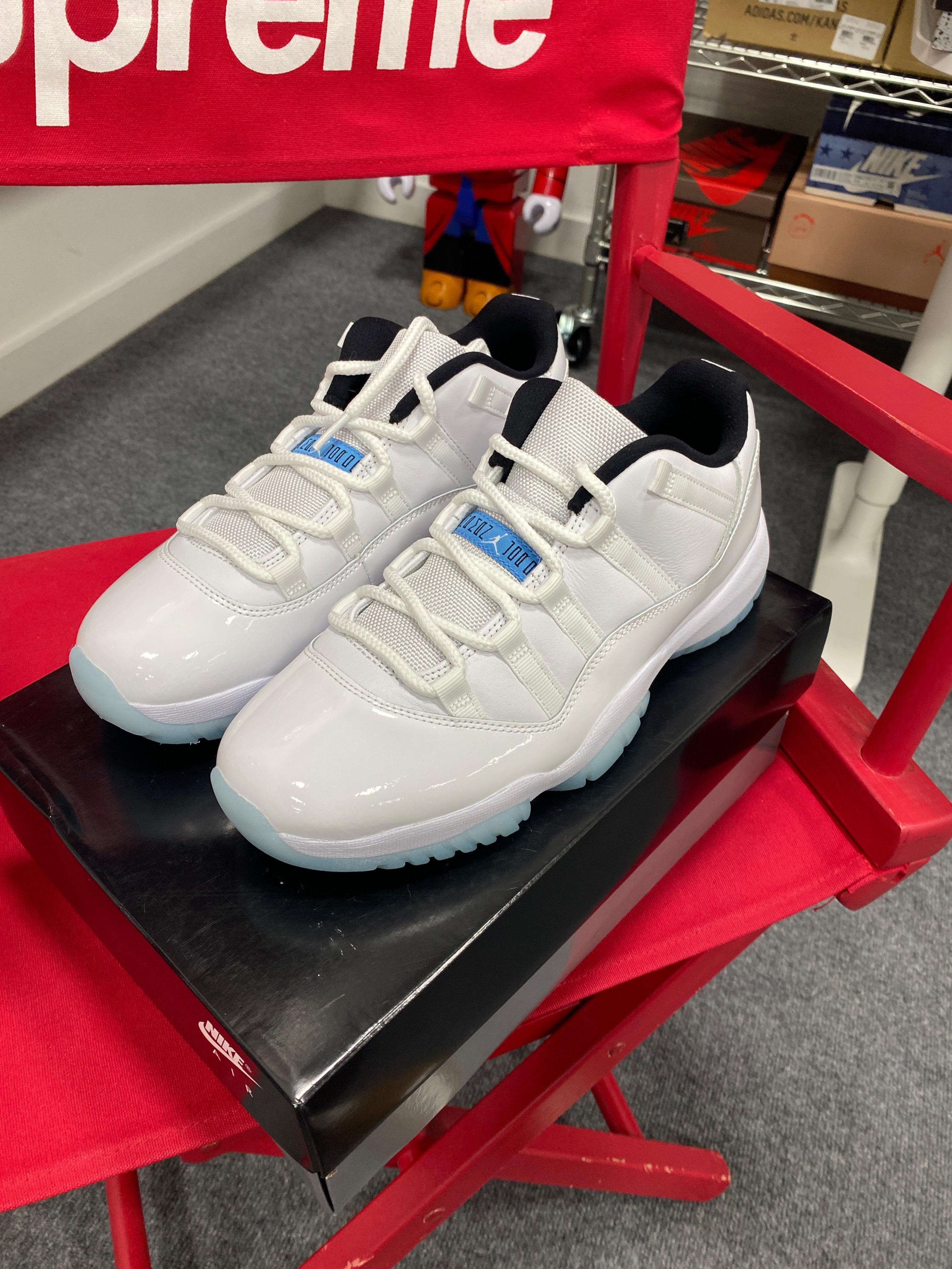 Jordan 11 Retro Low Legend Blue Sz 8