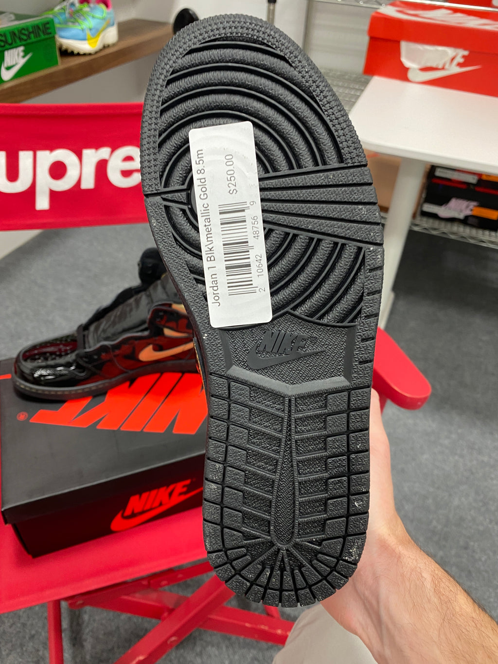 Jordan 1 Retro High Black Metallic Gold (2020) Sz 8.5