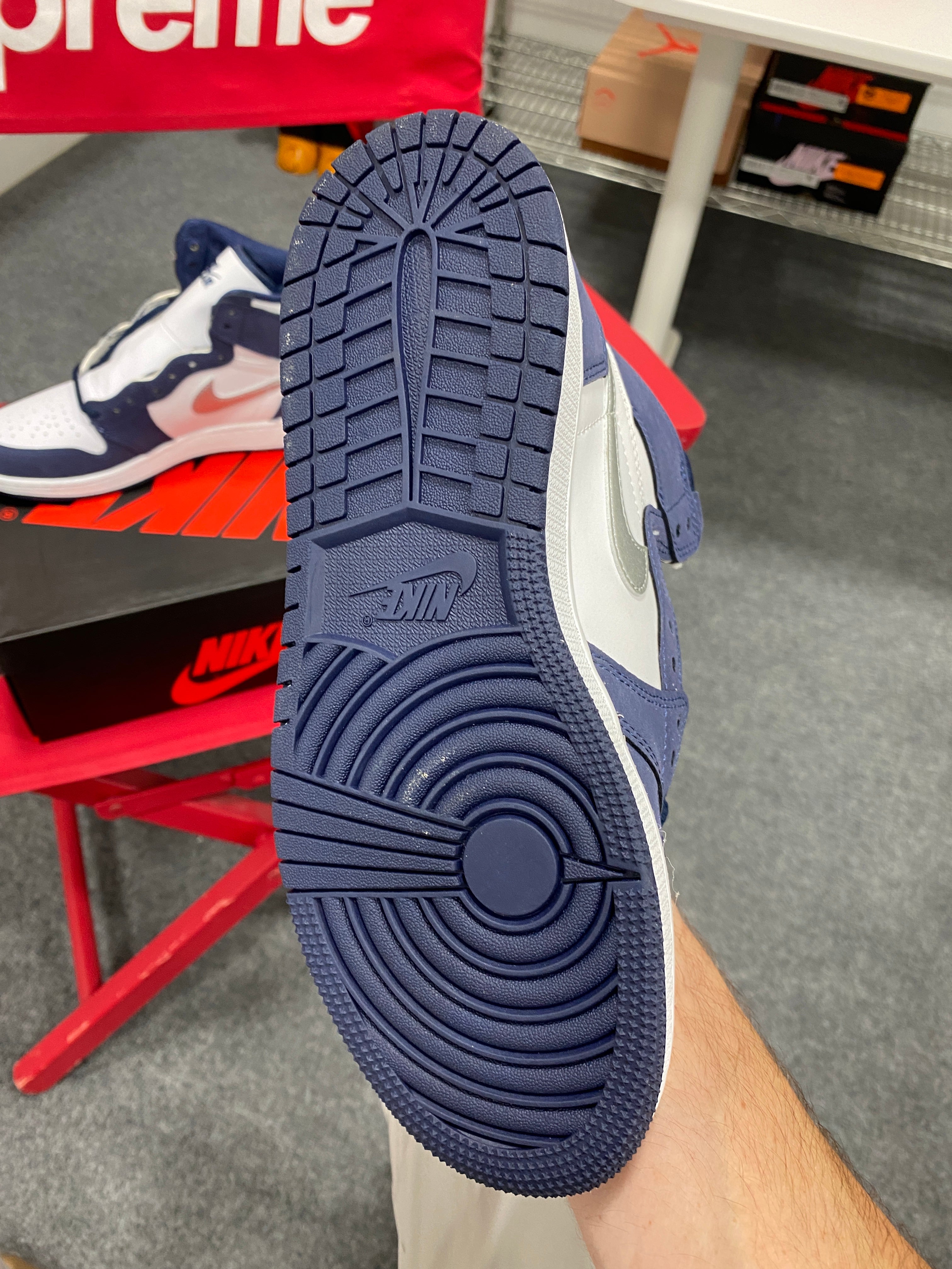 Jordan 1 Retro High CO Japan Midnight Navy (GS) Sz 6Y