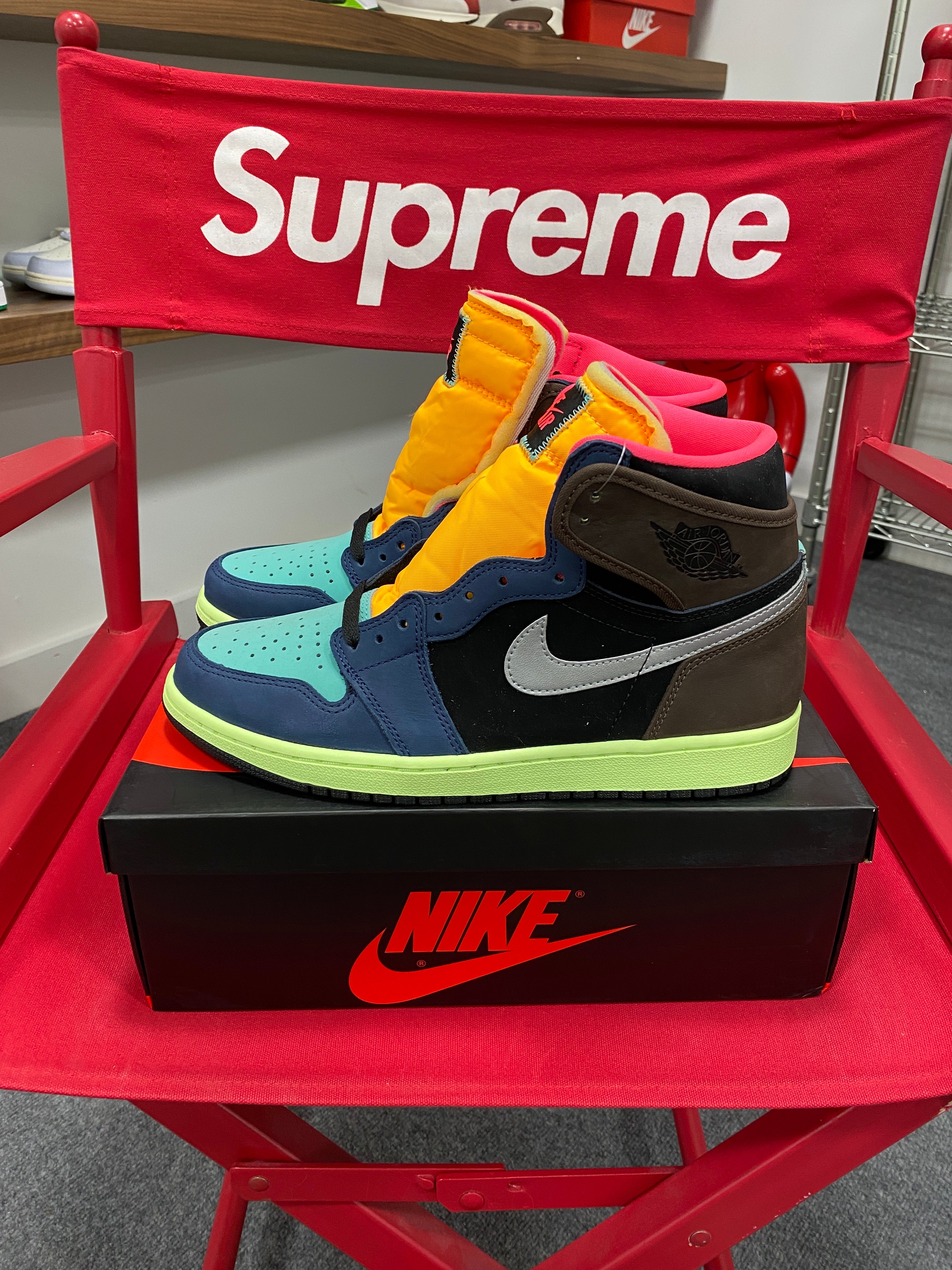 Jordan 1 Tokyo Bio Hack Sz 9.5