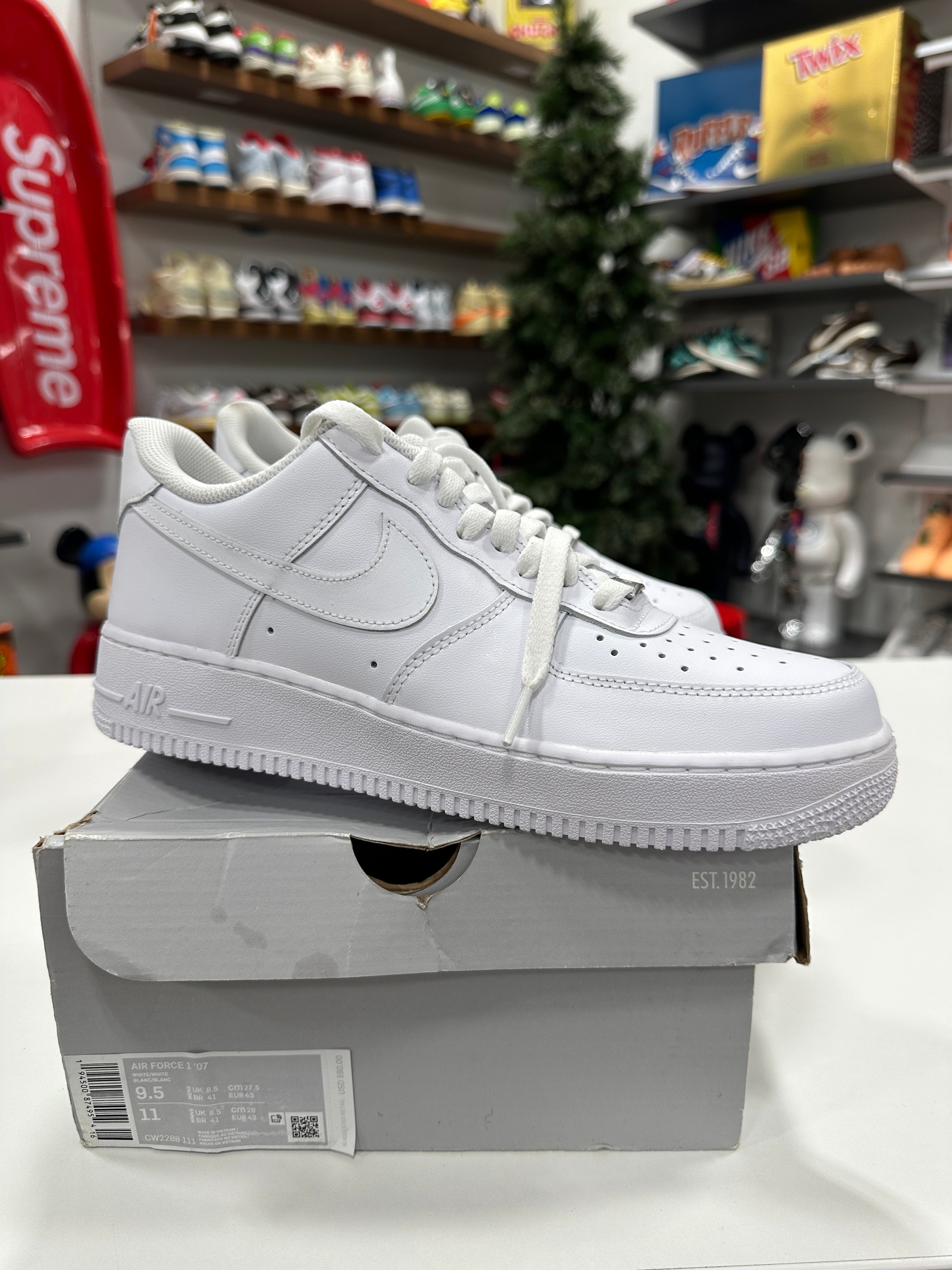 Nike Air Force 1 Low White Sz 9.5