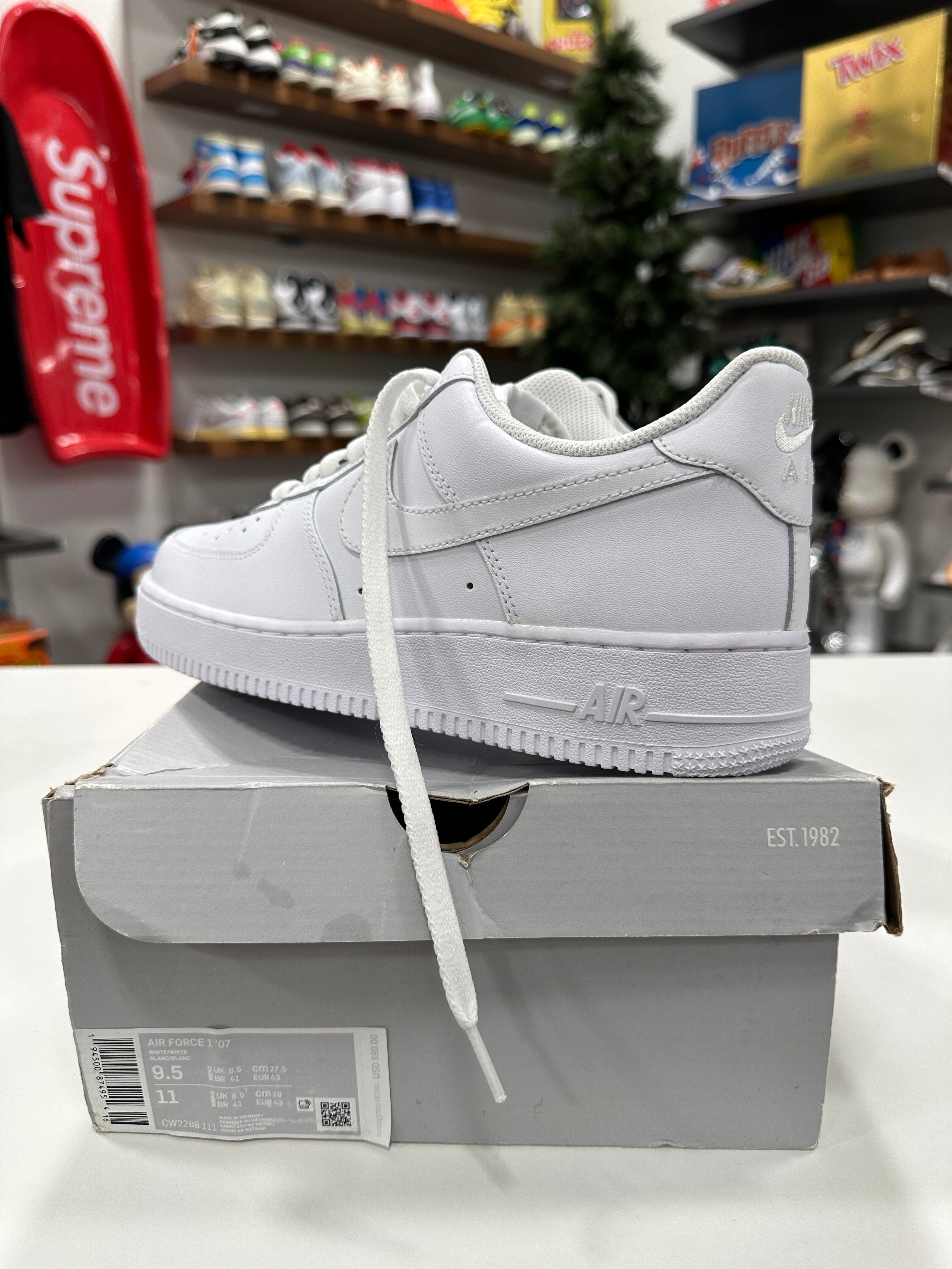 Nike Air Force 1 Low White Sz 9.5