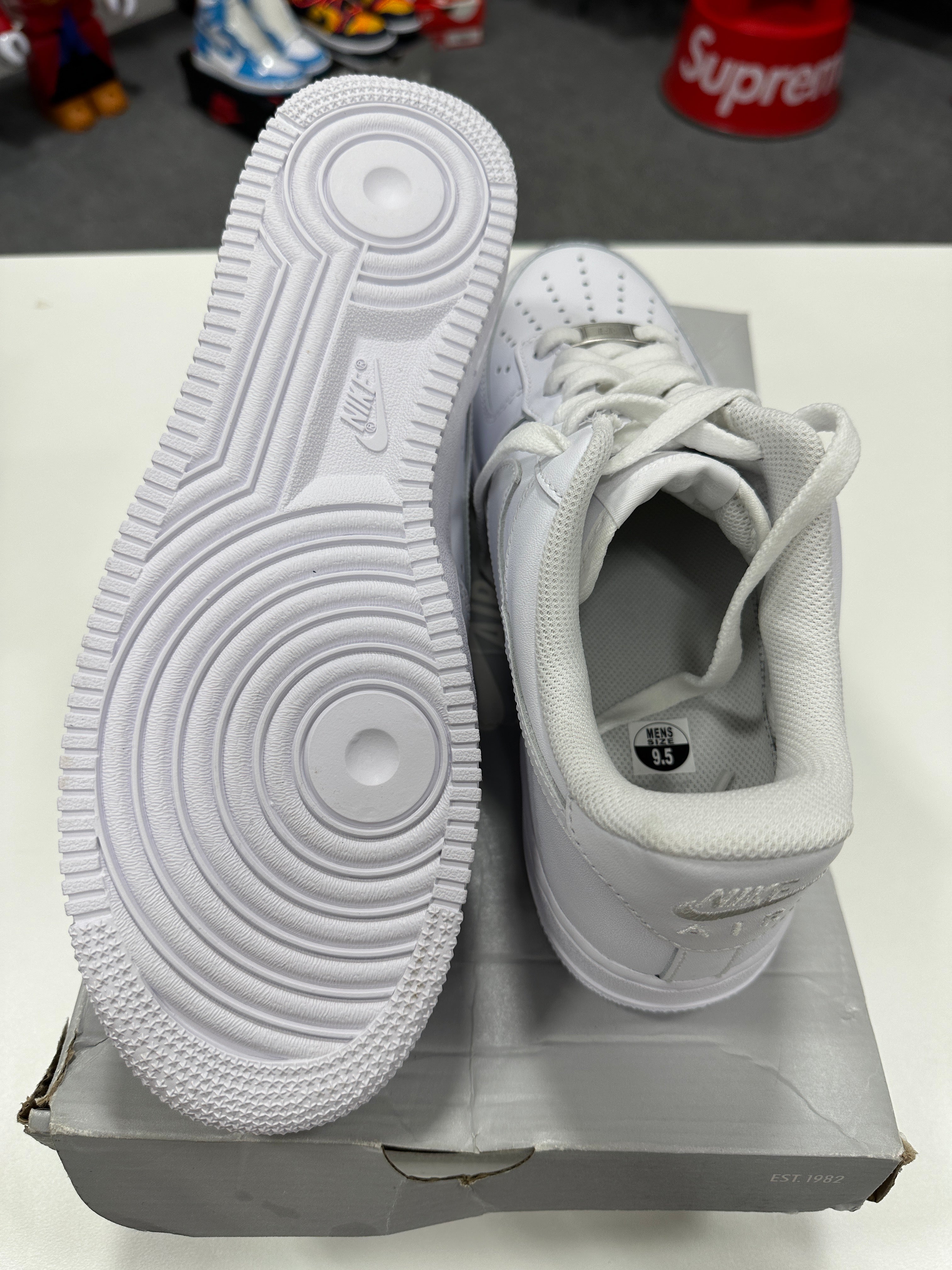 Nike Air Force 1 Low White Sz 9.5