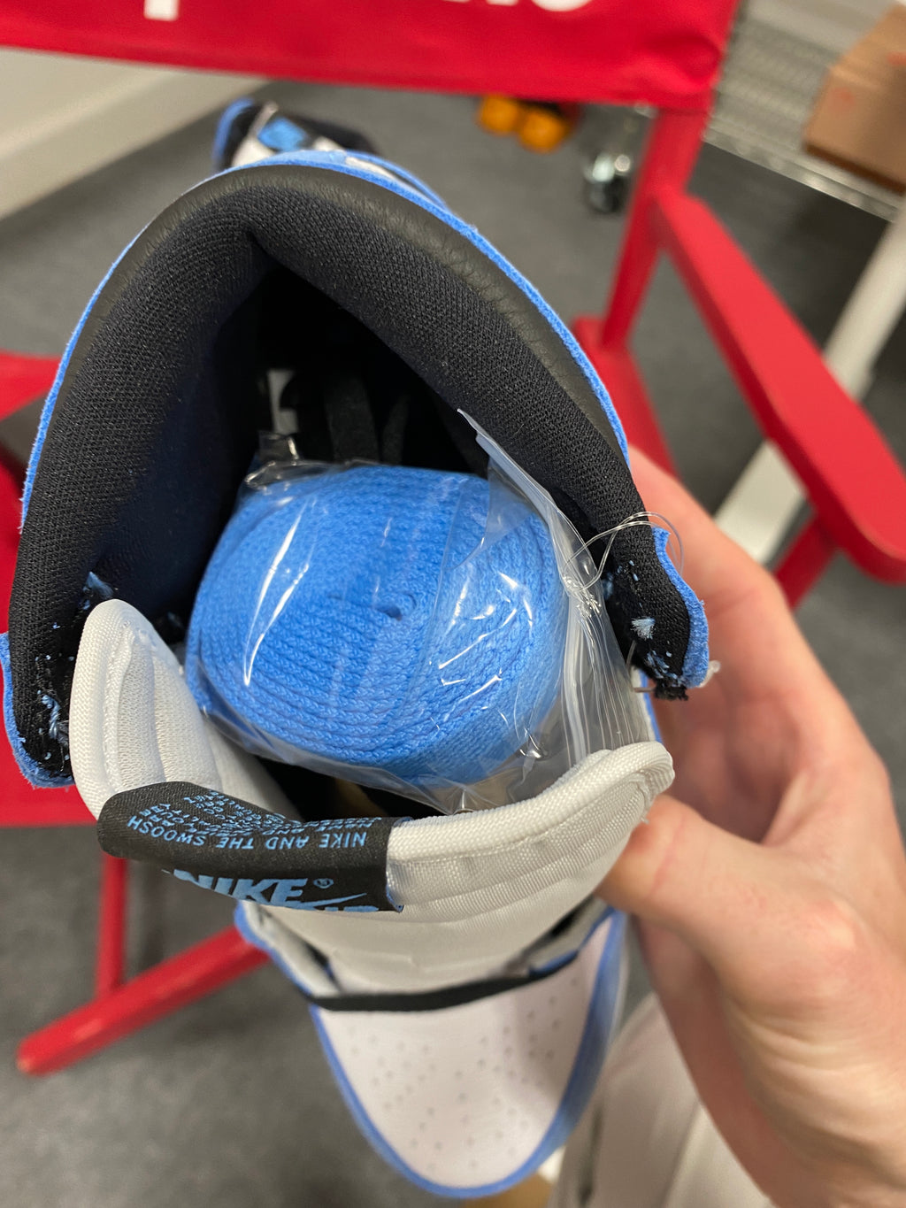 Jordan 1 High White University Blue 6.5y