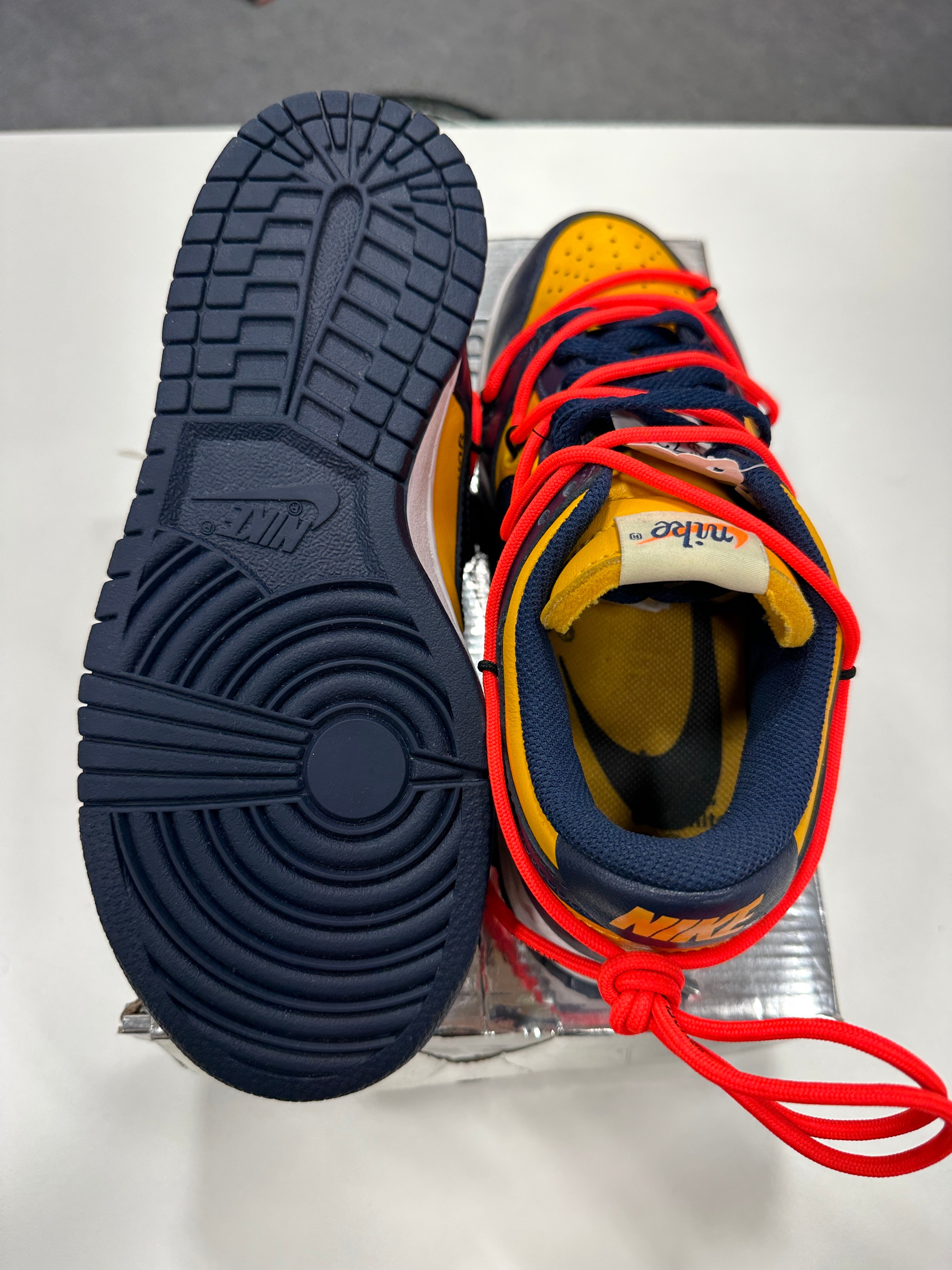 Off White x Nike Dunk Low Michigan Sz 4.5