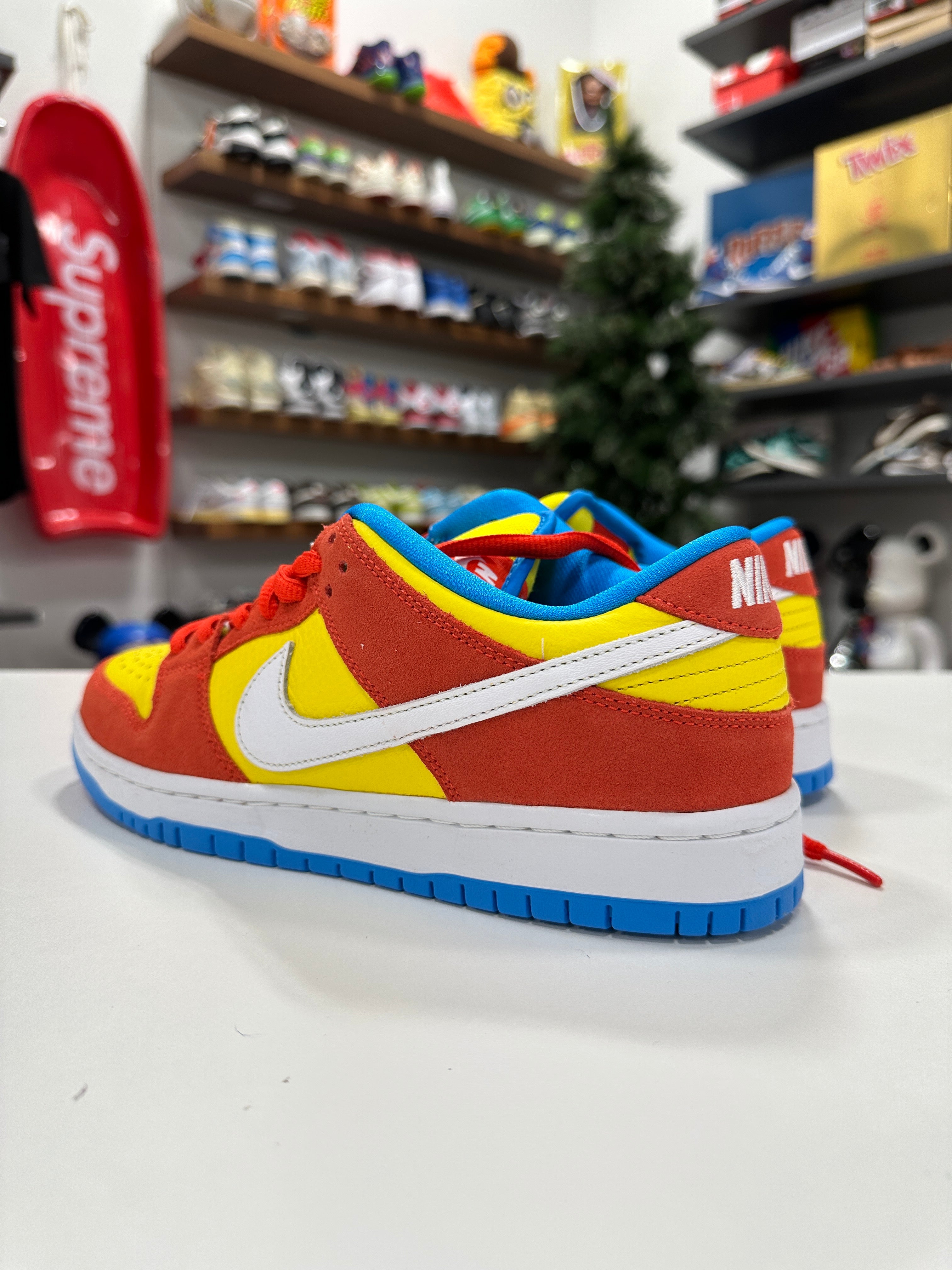 Nike SB Dunk Low Bart Simpson Sz 9
