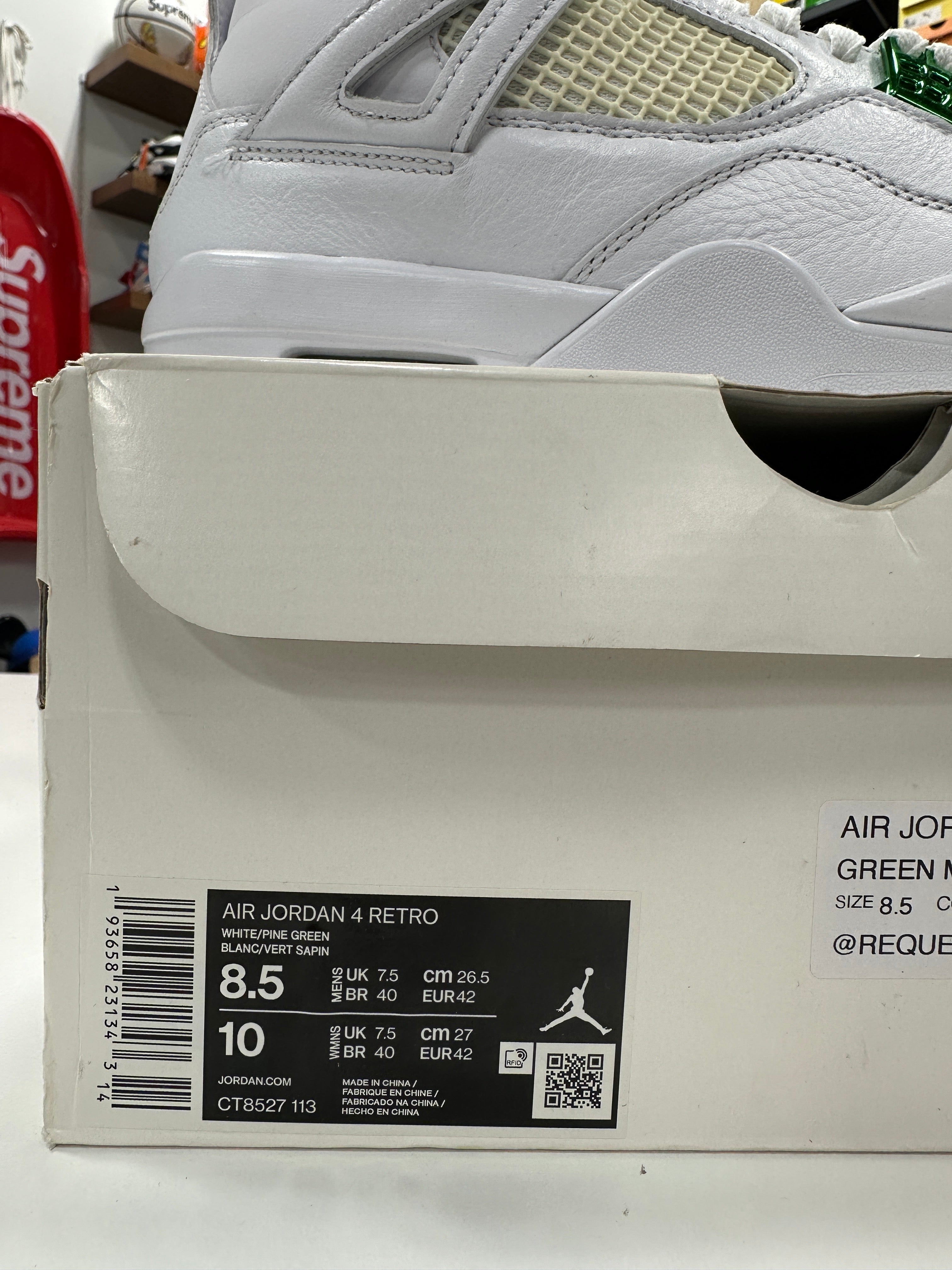 Air Jordan 4 Metallic Green Sz 8.5