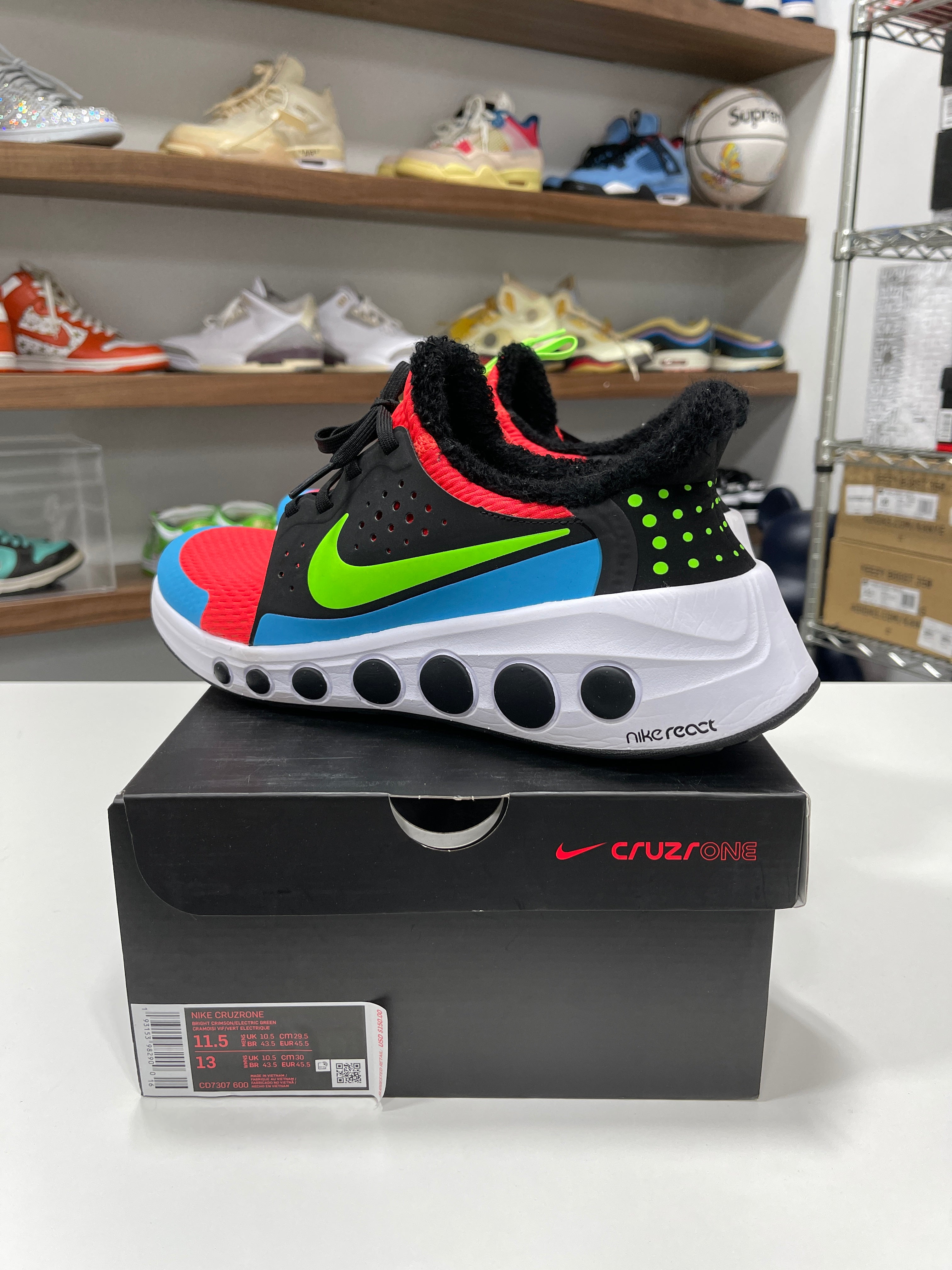 Nike Cruzr One Bright Crimson Sz 11.5