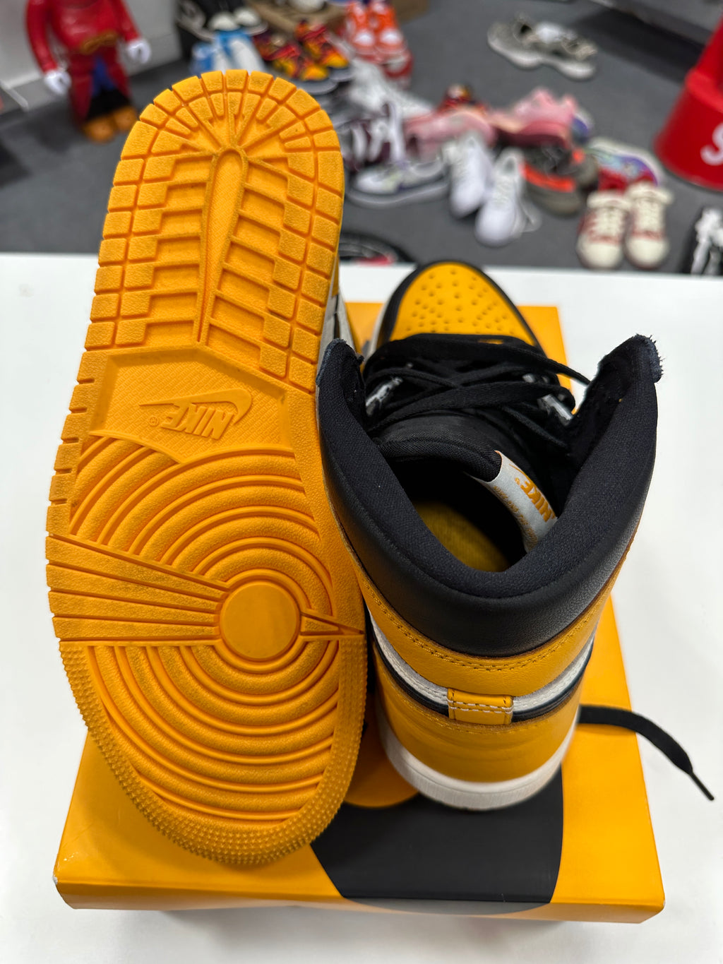 Air Jordan 1 High Taxi Sz 8.5