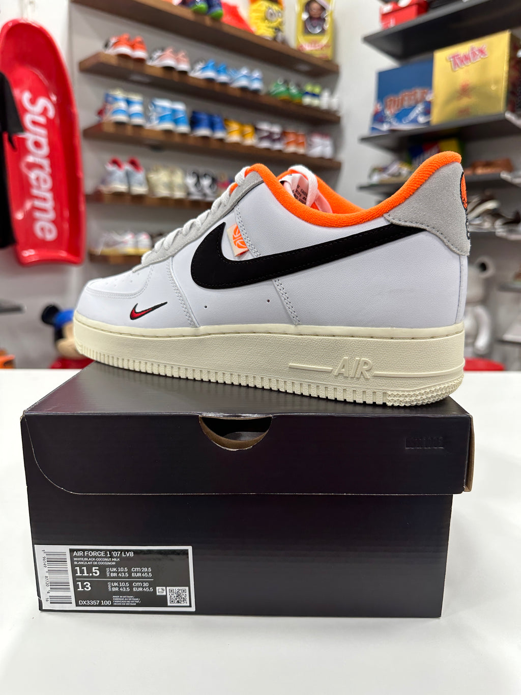 Nike Air Force 1 Low LV8 Sz 11.5