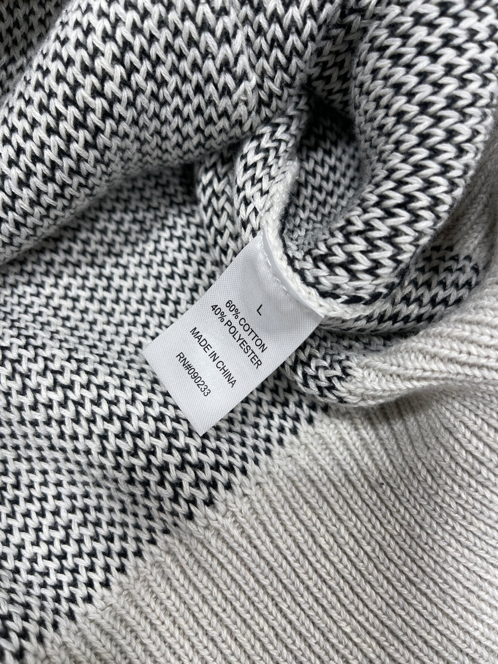 Essentials Sweater Style Hoodie Sz L