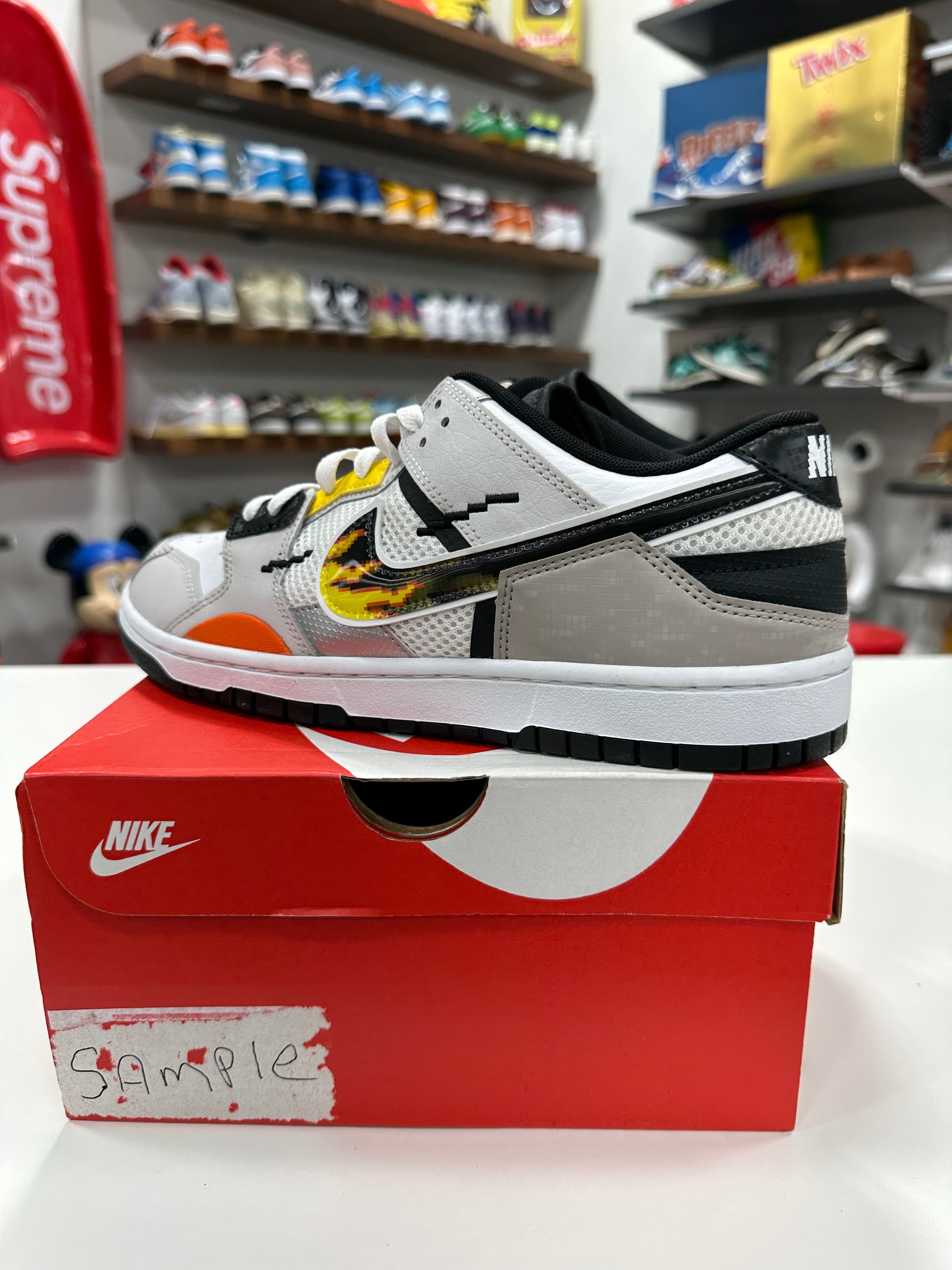 Nike Dunk Low Sample Sz 9