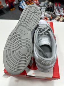 Nike Dunk Low Grey Fog Sz 10
