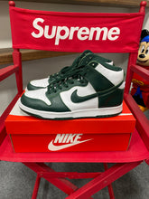 Load image into Gallery viewer, Nike Dunk High Spartan Green Sz 10.5

