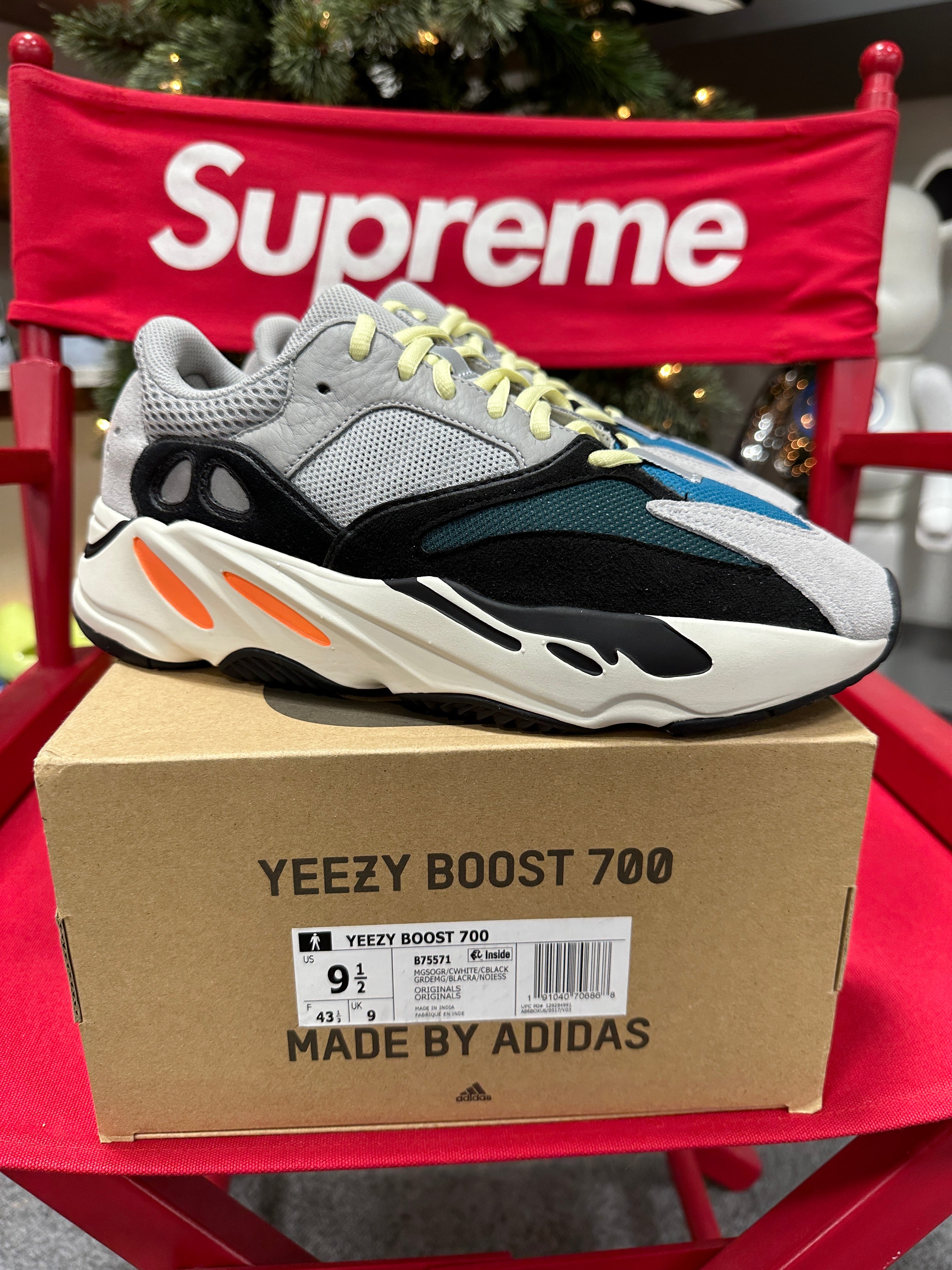Yeezy 700 Wave Runner OG Sz 9.5