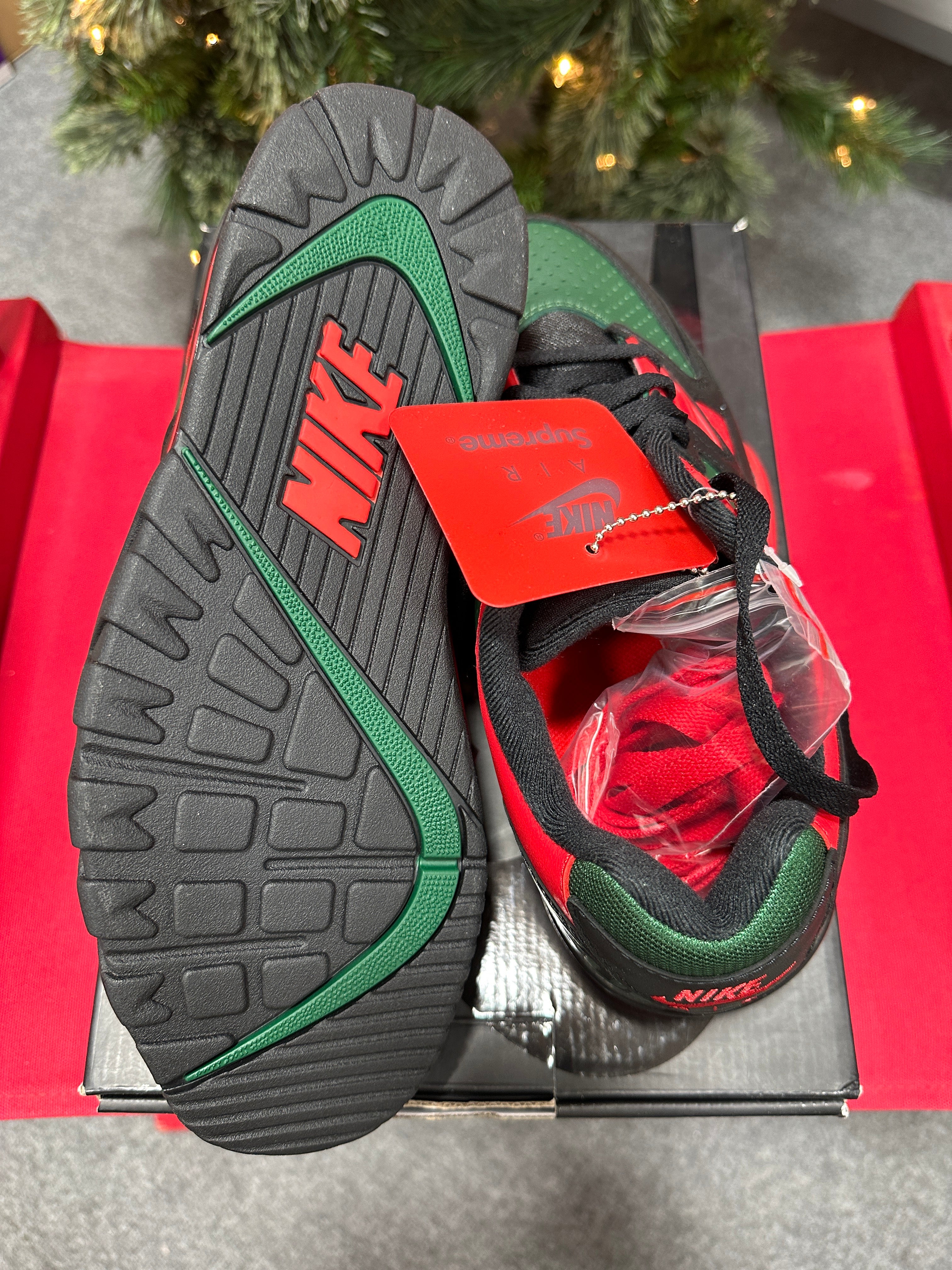 Supreme Air Cross Trainer 3 Sz 8.5