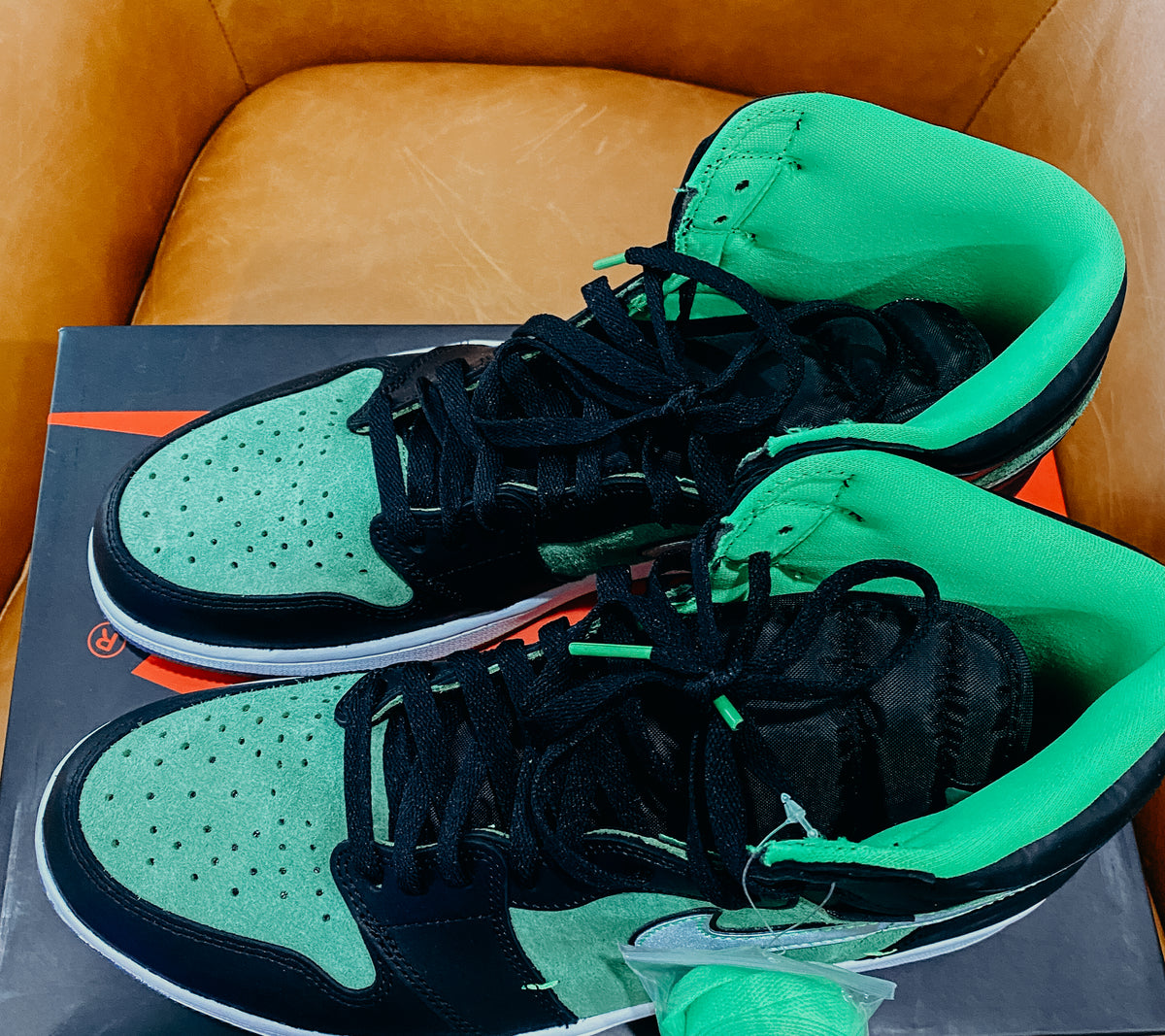 Jordan 1 Retro High Zoom Zen Green Sz 12