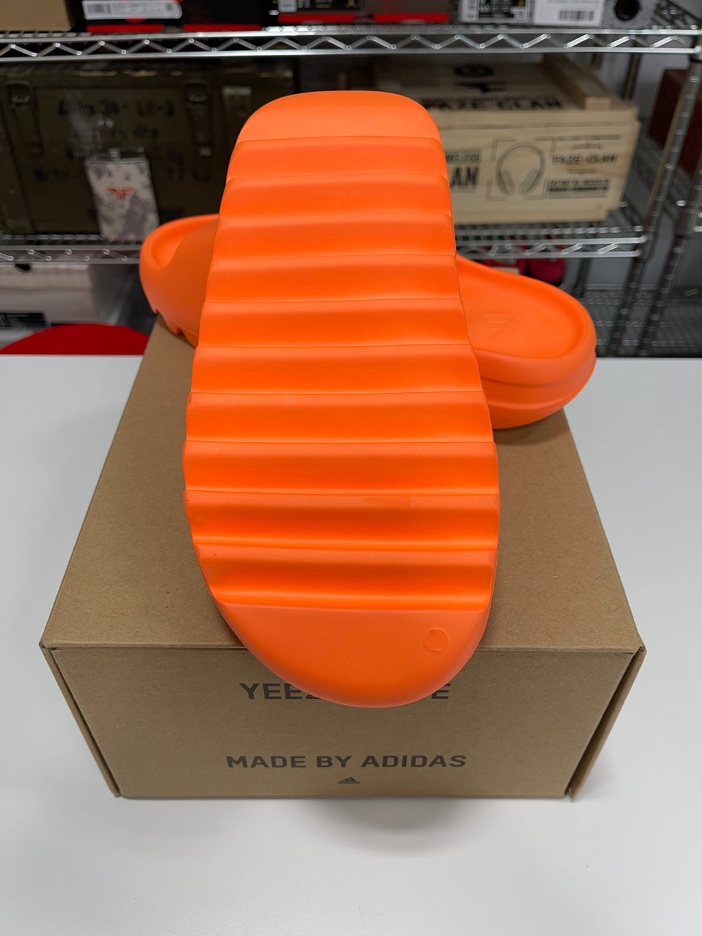 Yeezy Slide Orange Sz 10 (FITS SIZE 9)