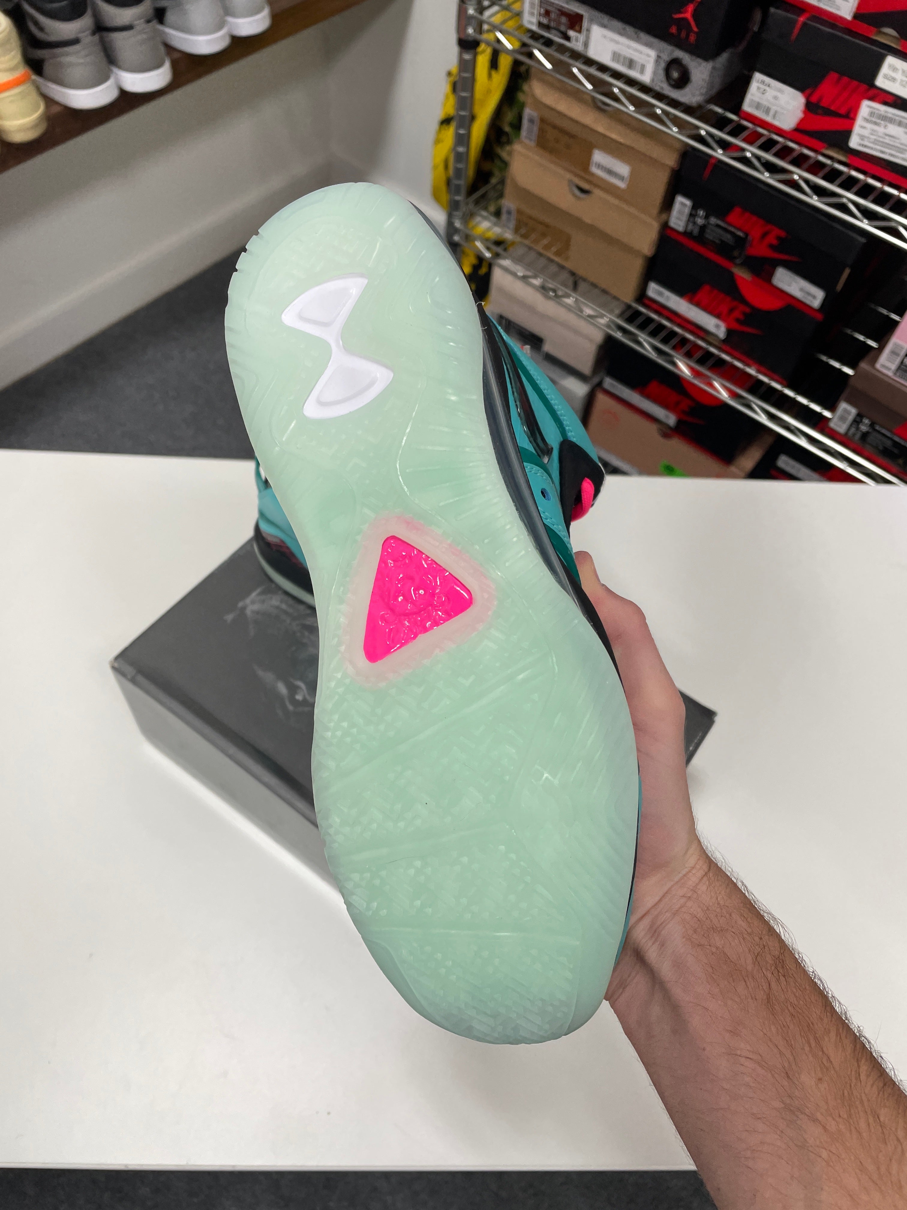 Nike LeBron 8 South Beach (2021) Sz 8