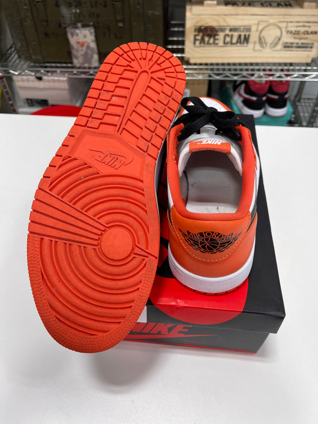 Nike WMNS Air Jordan 1 Low OG Shattered Backboard Sz 9.5