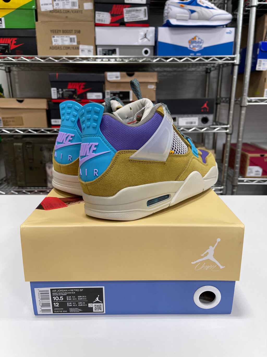 Nike x Union Jordan 4 Desert Moss Sz 10.5