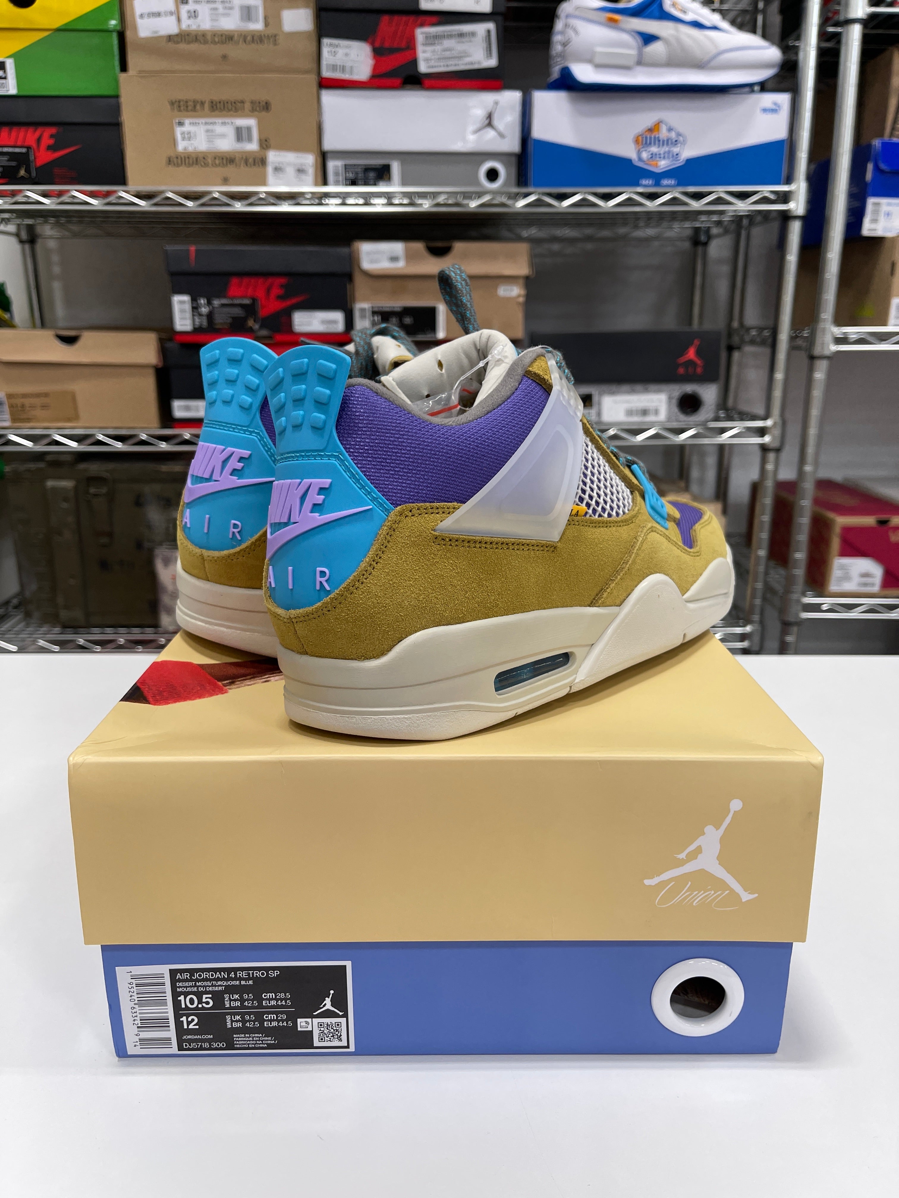 Nike x Union Jordan 4 Desert Moss Sz 10.5