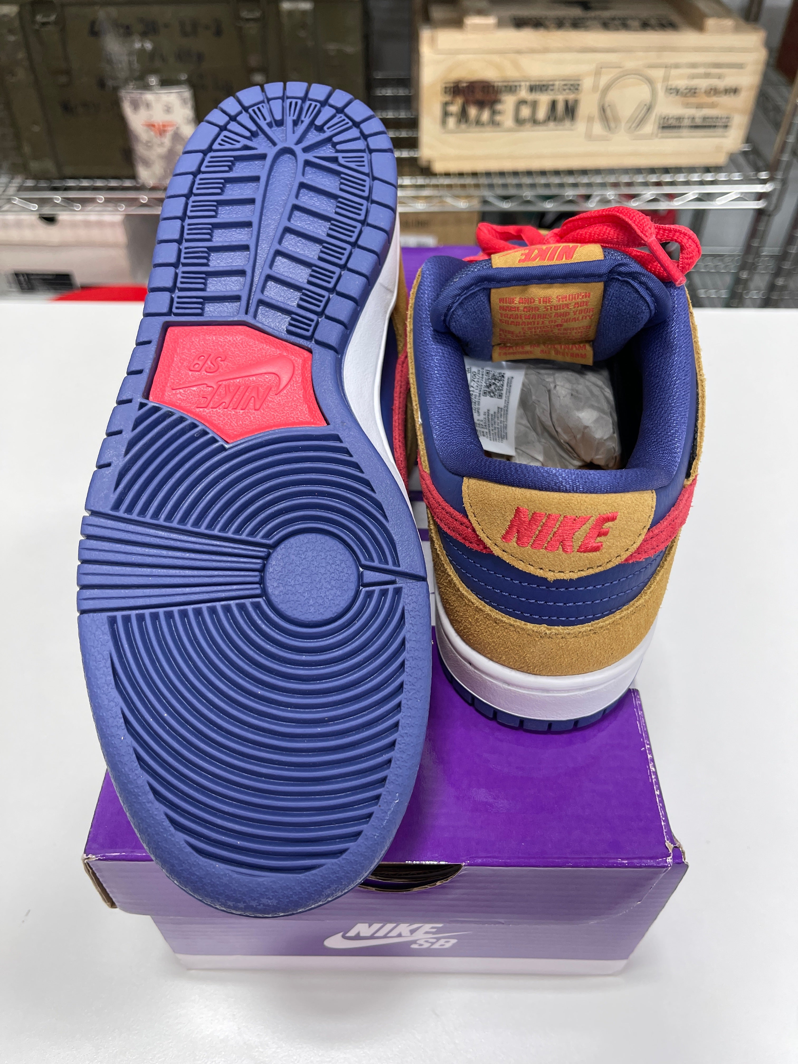 Nike Dunk Low SB Reverse Papa Bear Sz 6.5