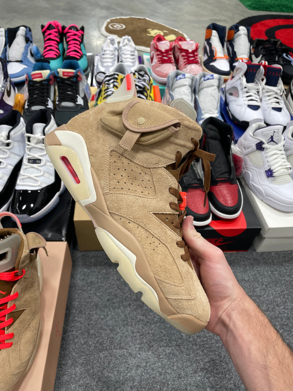 Jordan 6 Retro Travis Scott British Khaki Sz 11