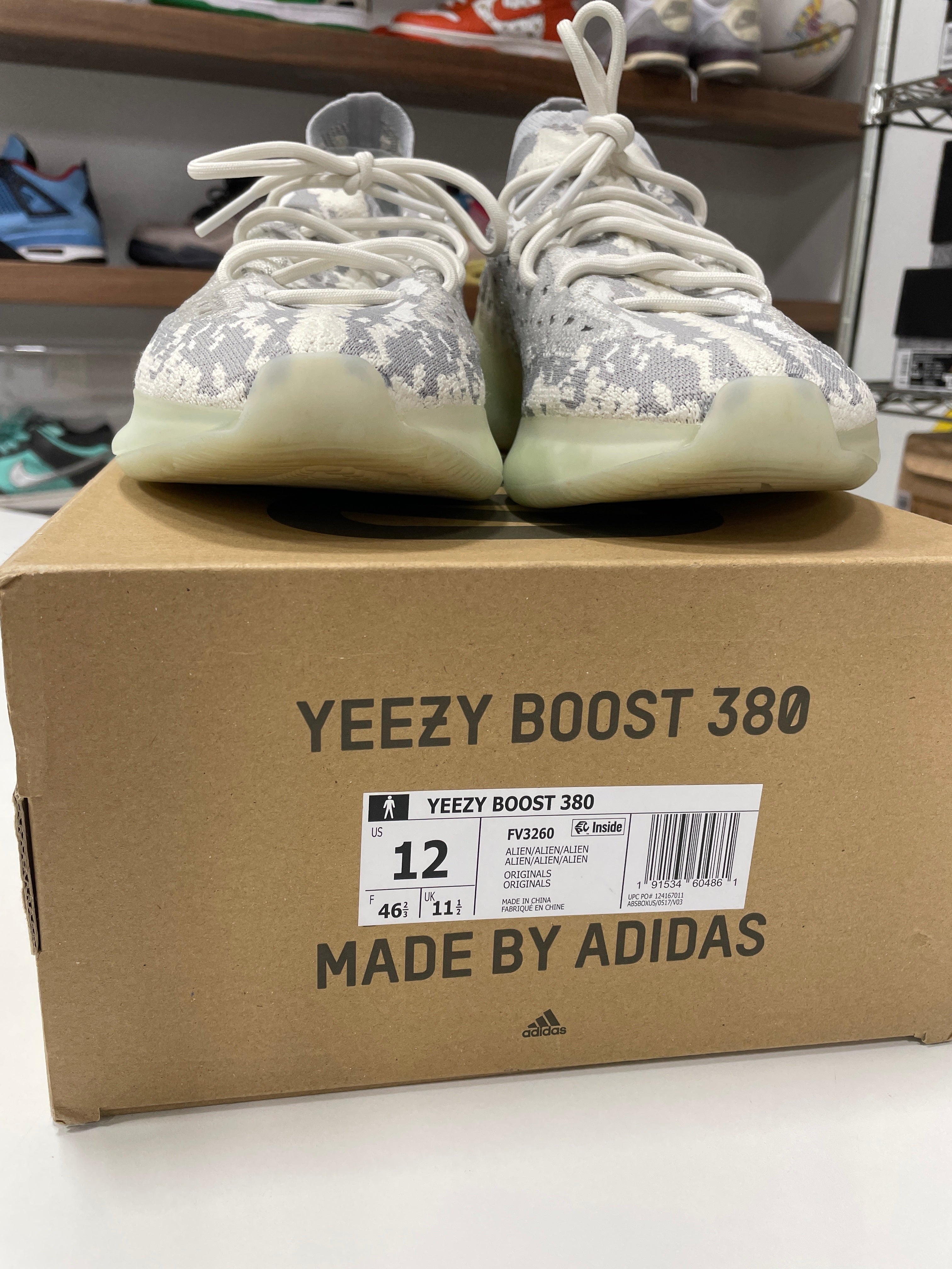 adidas Yeezy Boost 380 Alien Sz 11.5