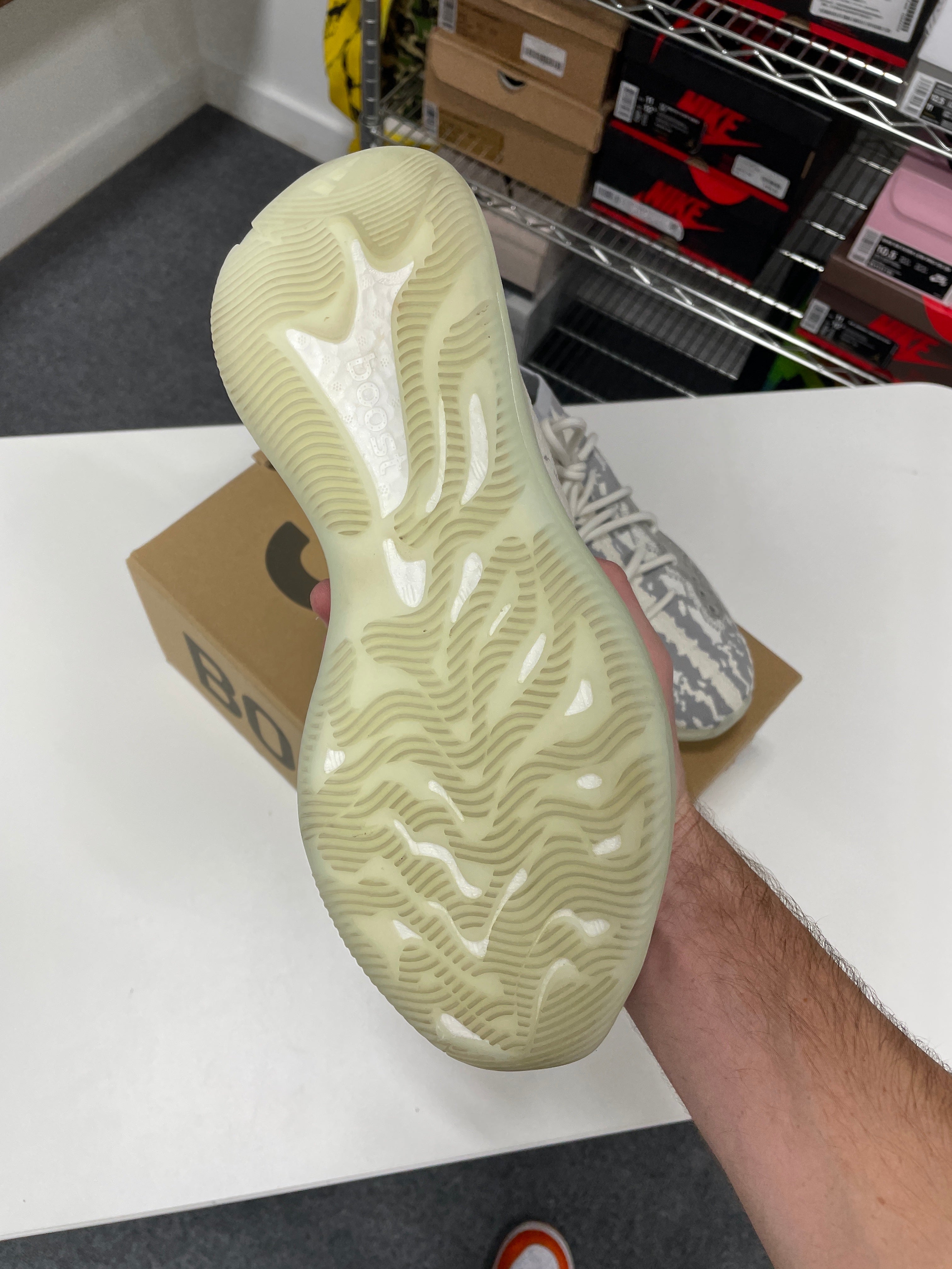 adidas Yeezy Boost 380 Alien Sz 11.5