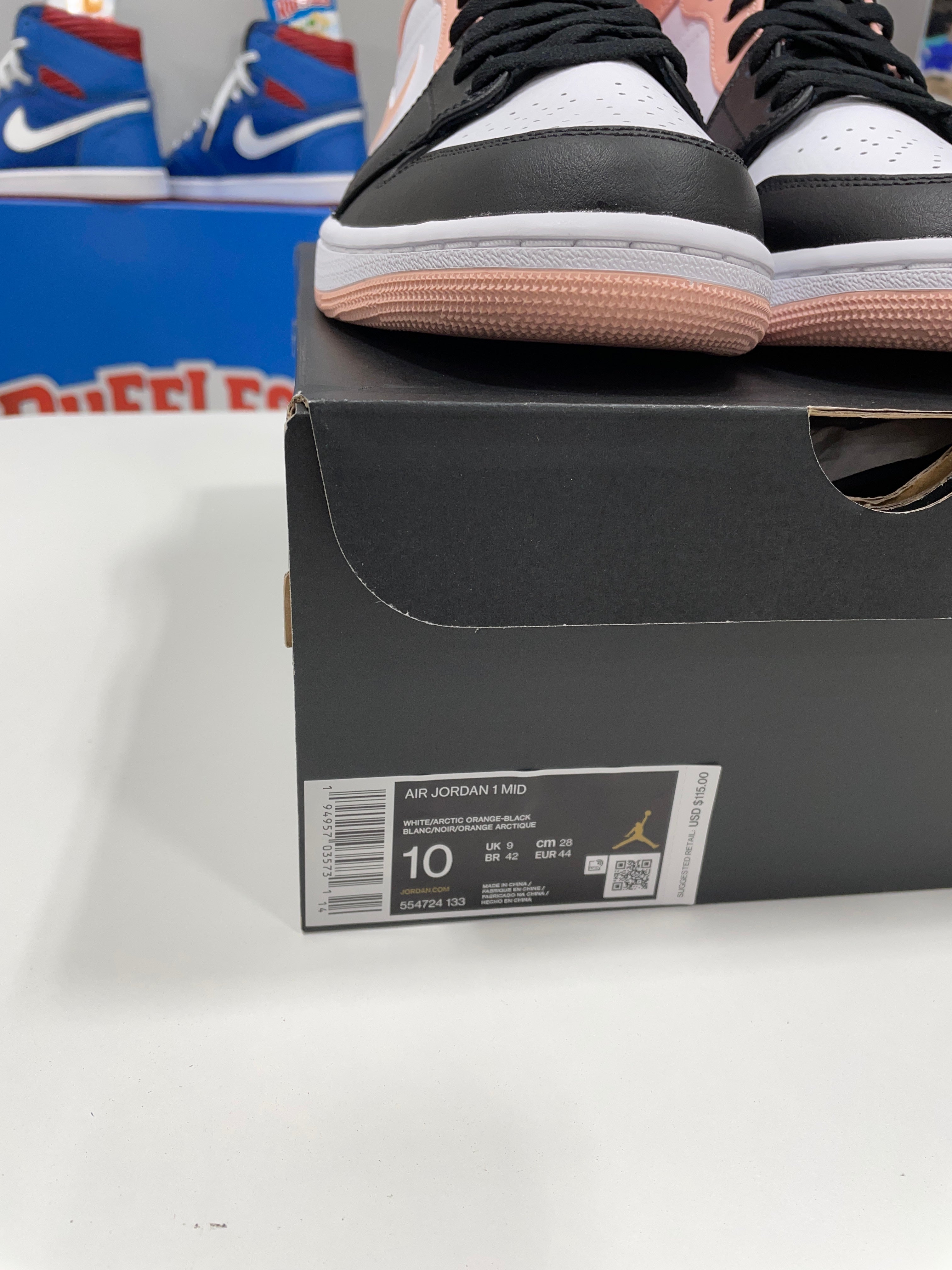 Jordan 1 Mid Arctic Orange Black Toe Sz 10