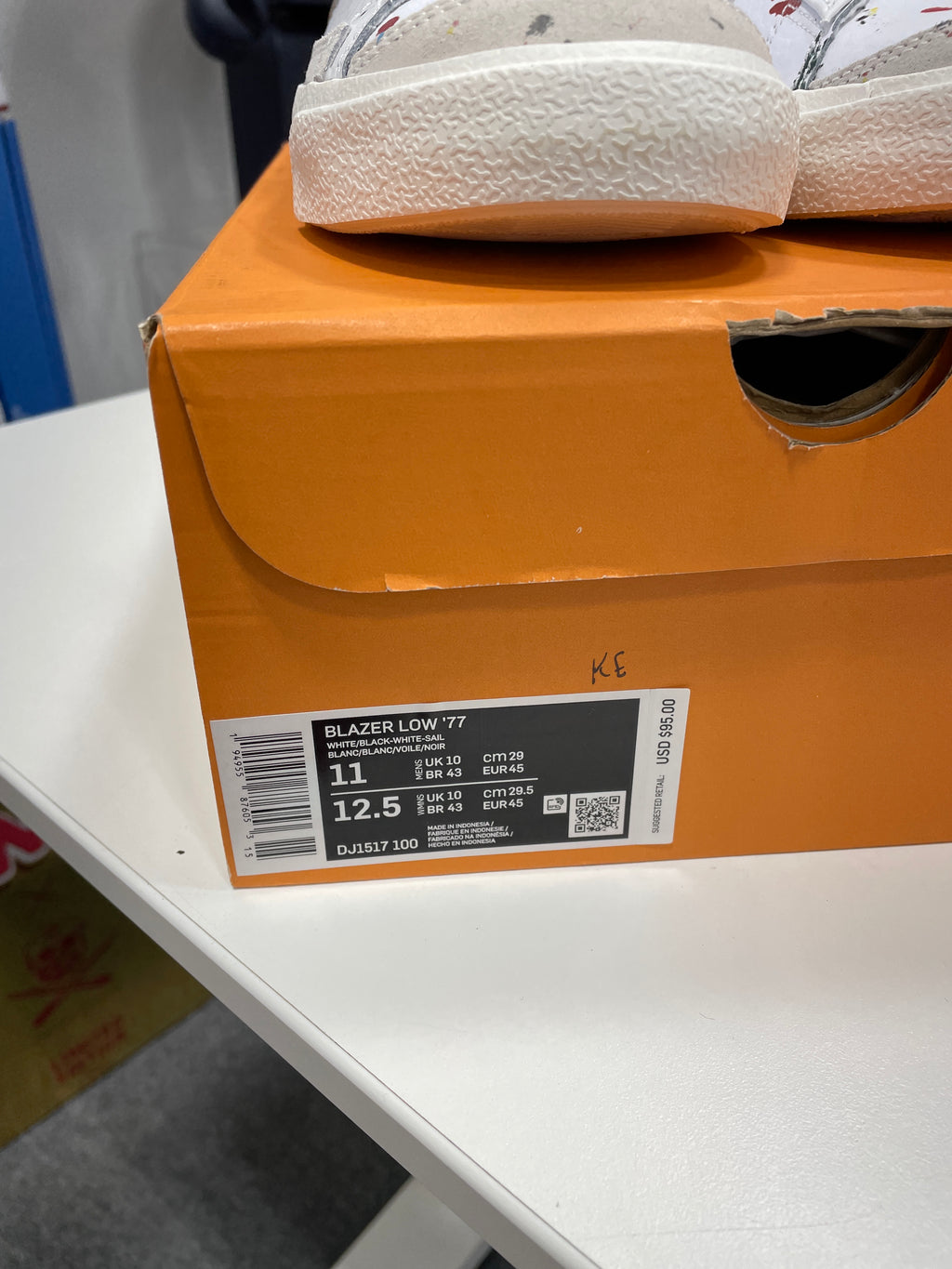Nike Blazer Low 77 Paint Splatter Sz 11