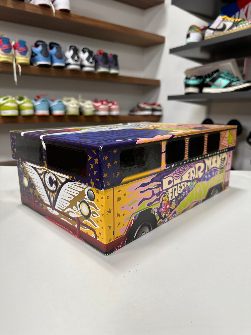 Concepts Air Max 1 Far Out Special Box Sz 11