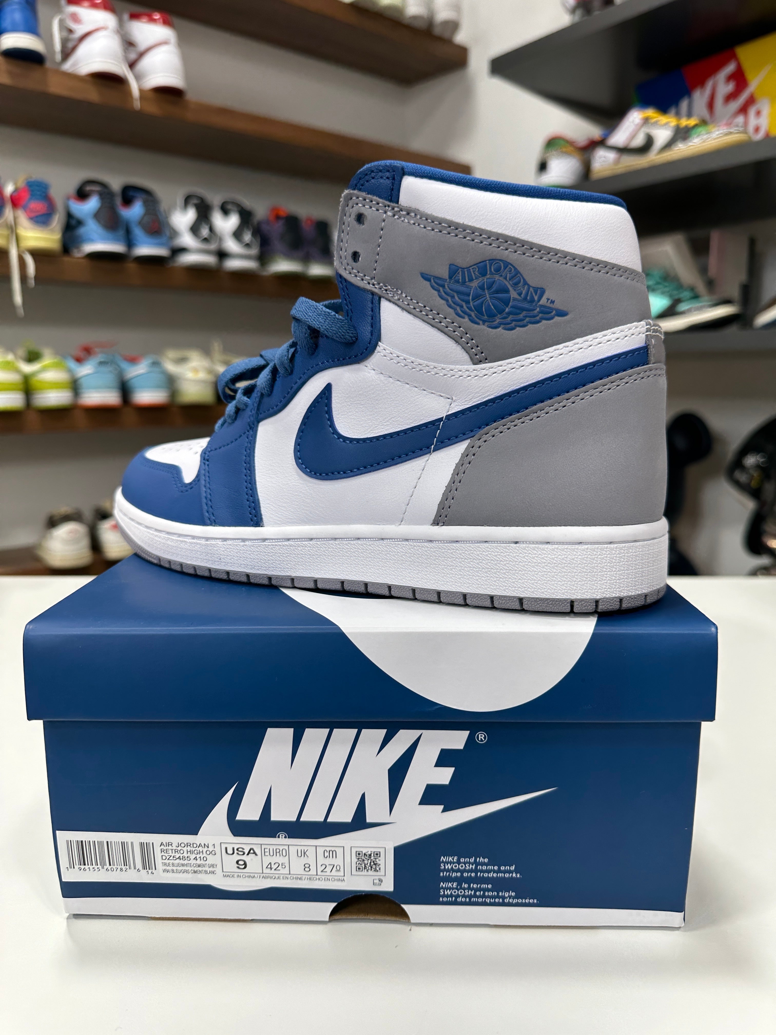AirJordan 1 High True Blue Sz 9