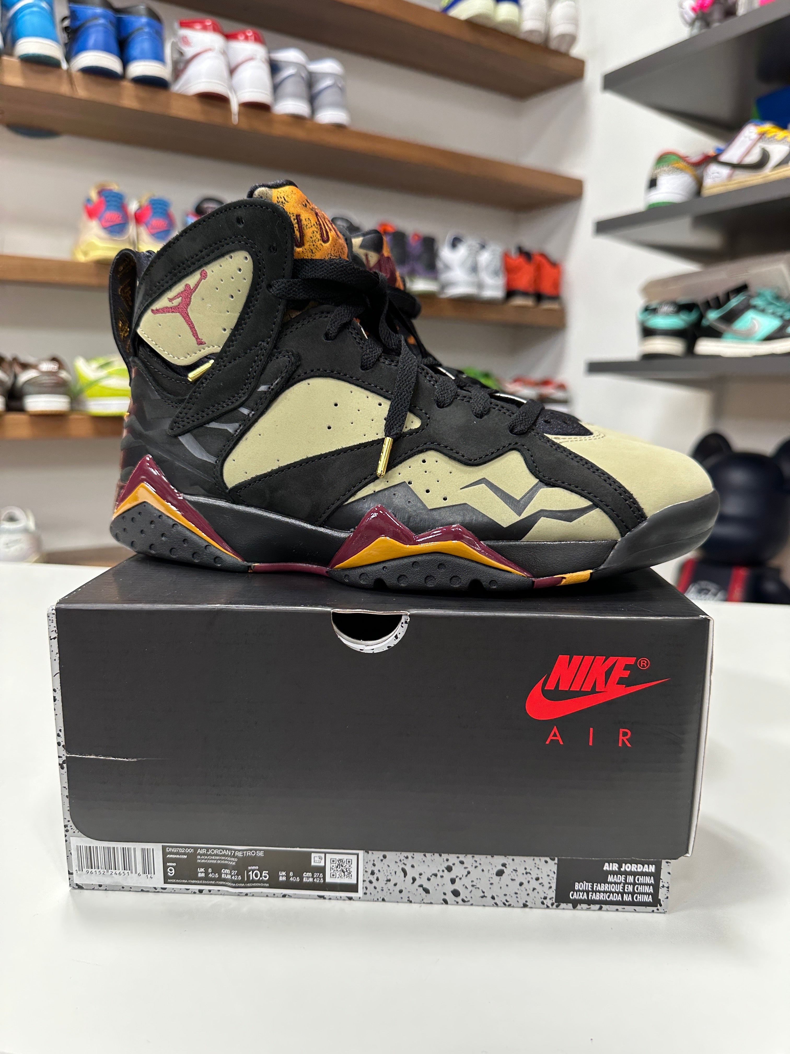 Air Jordan 7 Black Olive Sz 9