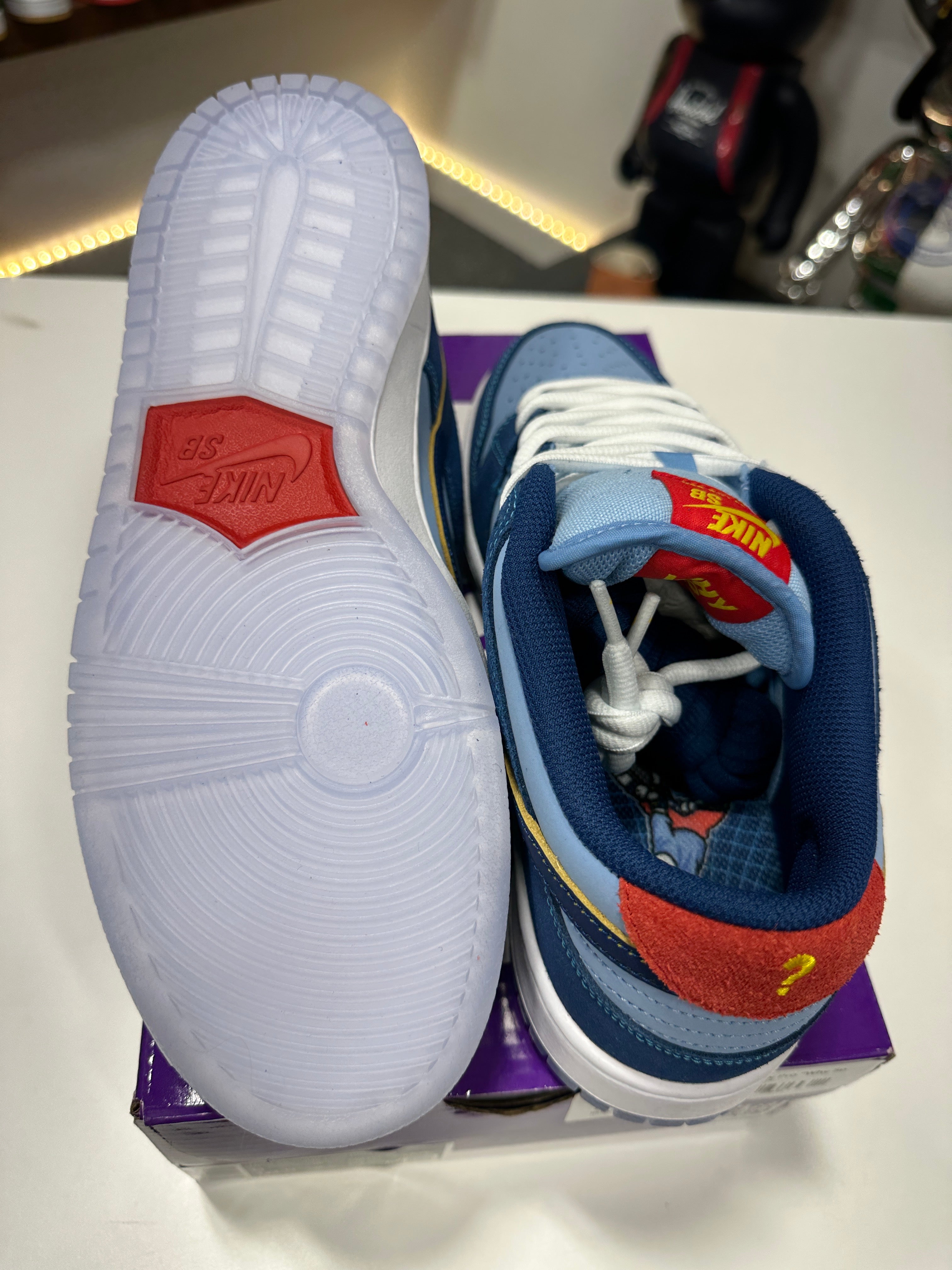Nike SB Dunk Low Why So Sad Sz 9