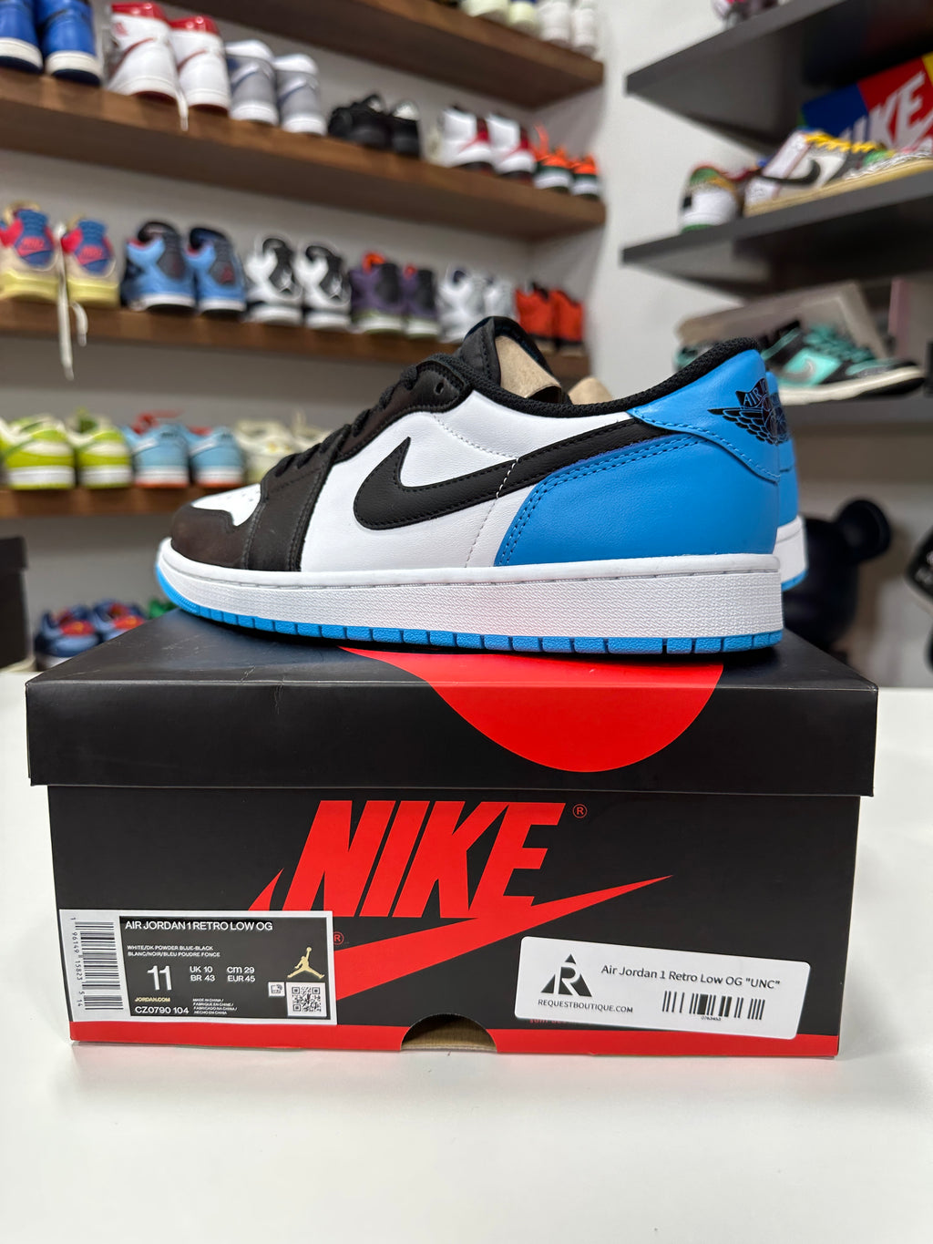 Jordan 1 Low Powder Blue Sz 11